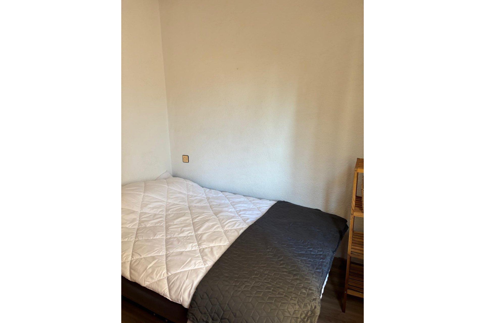 Resale - Apartment - Torrevieja - La Mata pueblo