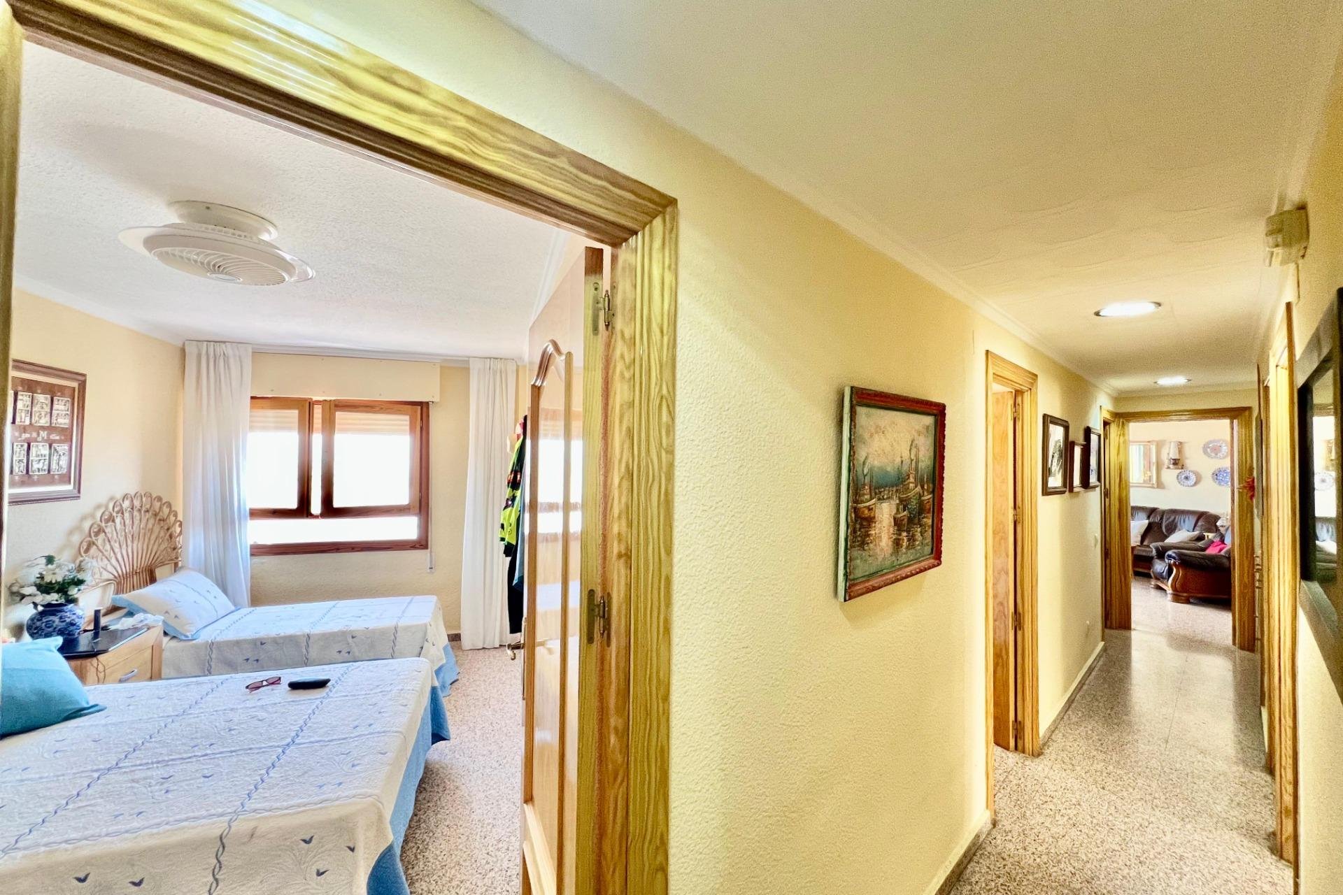 Resale - Apartment - Torrevieja - La Mata