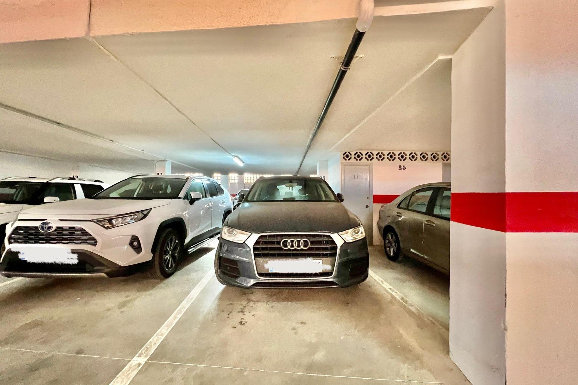 Resale - Apartment - Torrevieja - La Mata