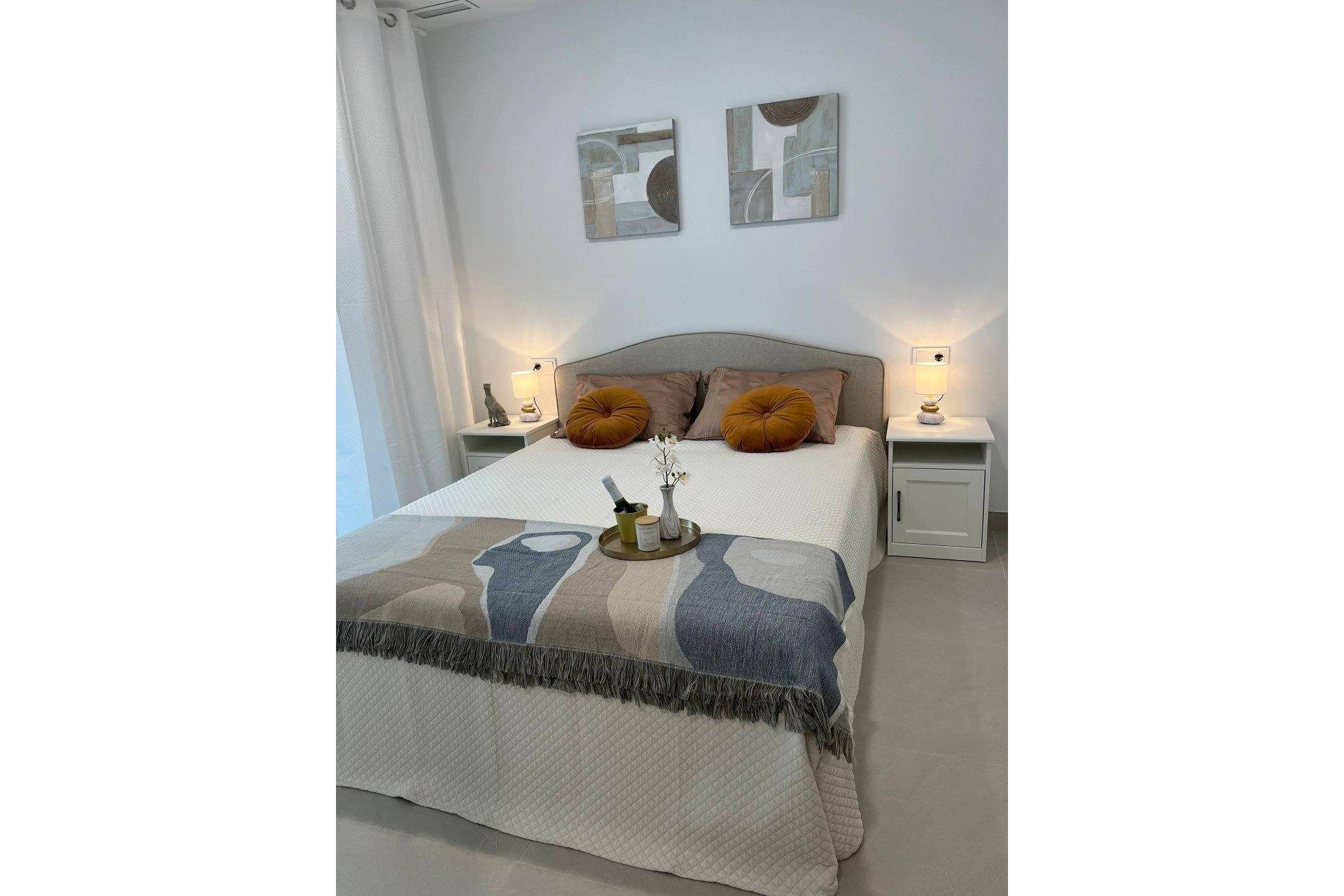 Resale - Apartment - Torrevieja - La Mata