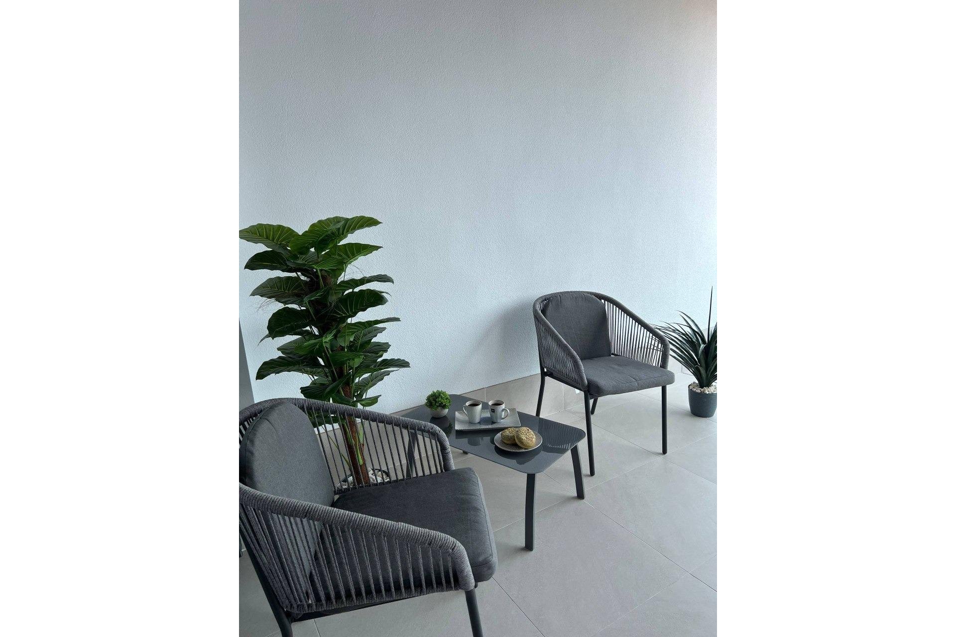 Resale - Apartment - Torrevieja - La Mata