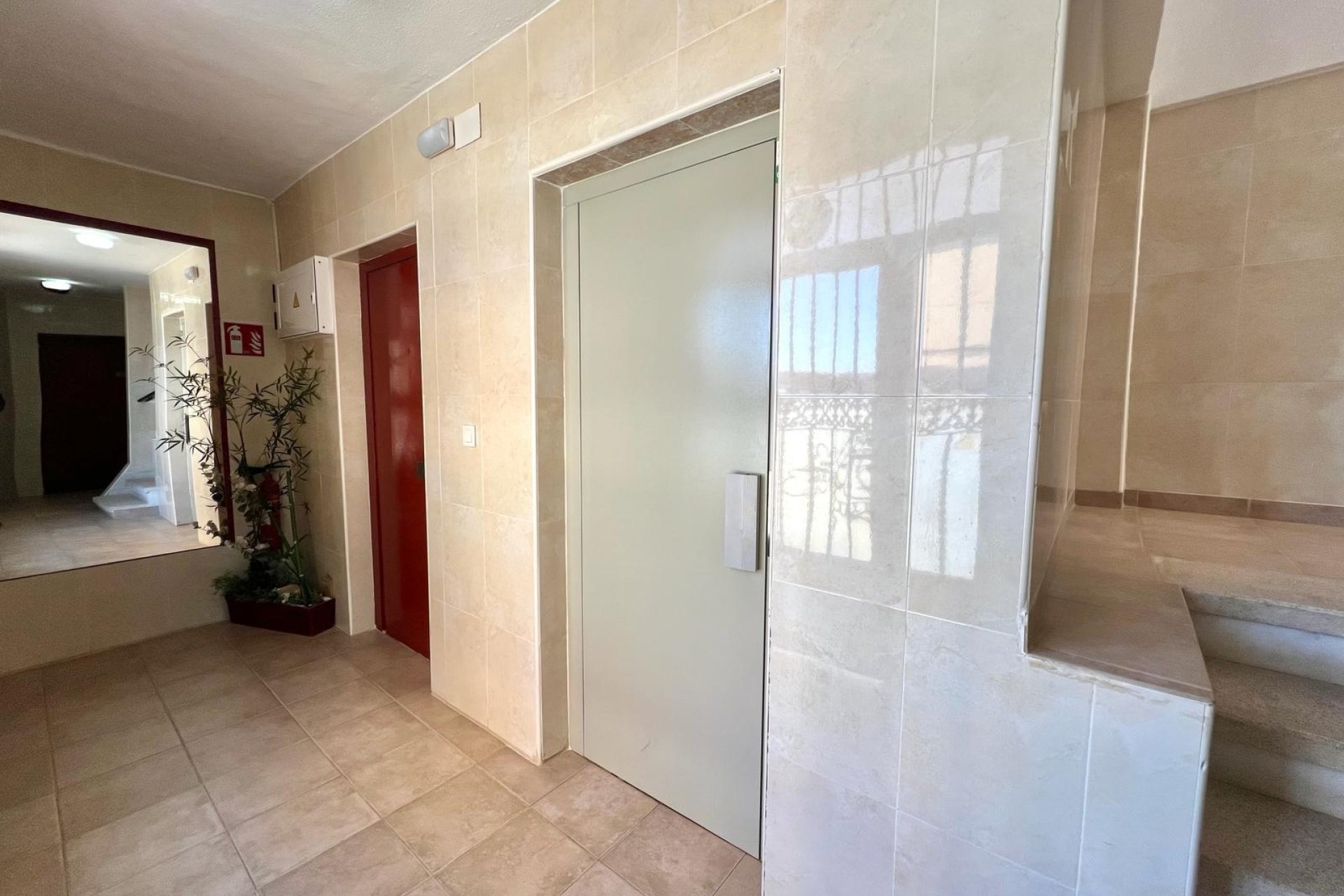 Resale - Apartment - Torrevieja - La Mata