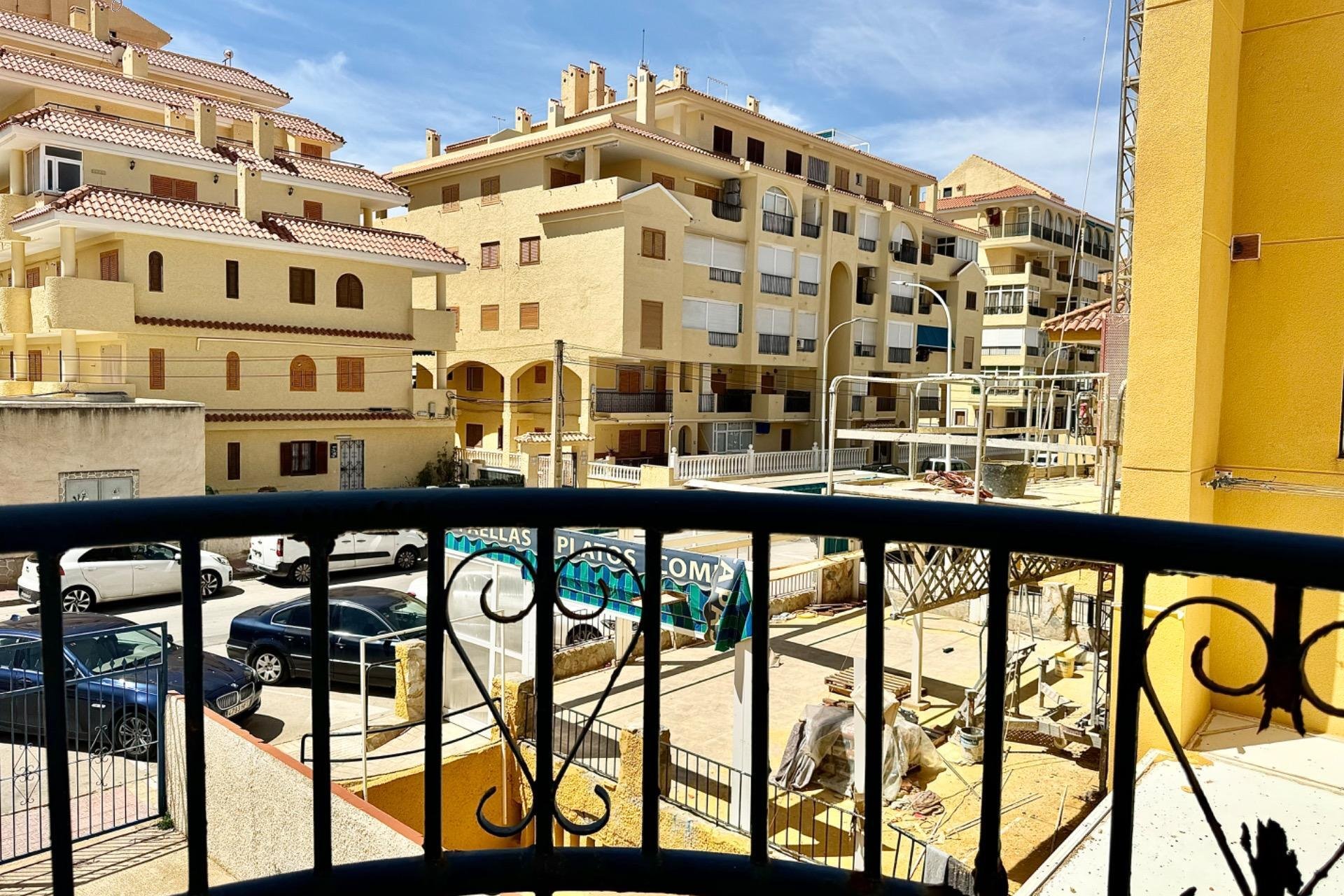 Resale - Apartment - Torrevieja - La Mata