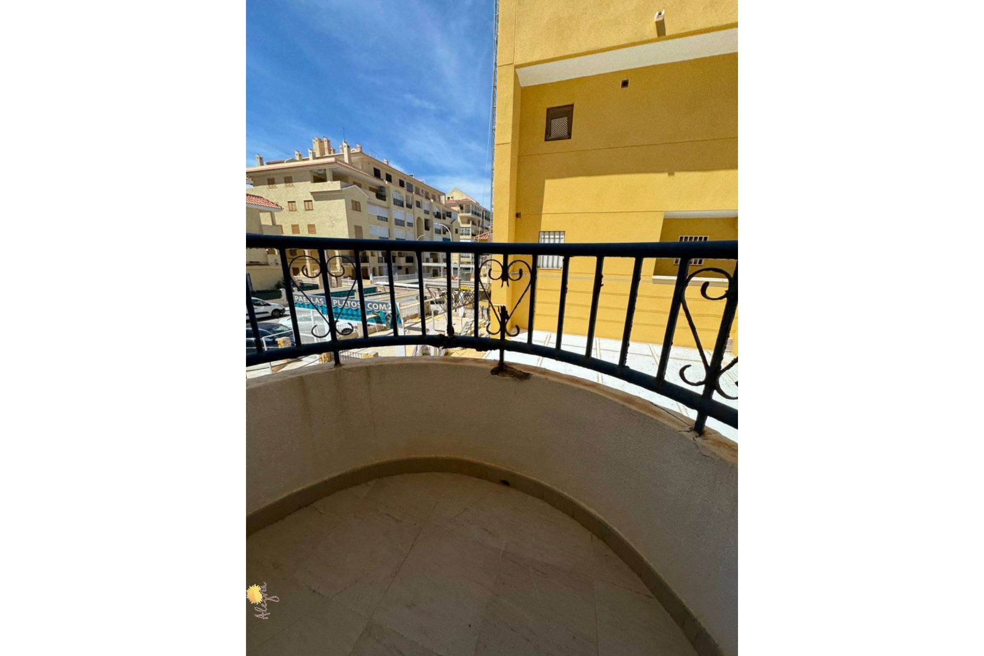 Resale - Apartment - Torrevieja - La Mata