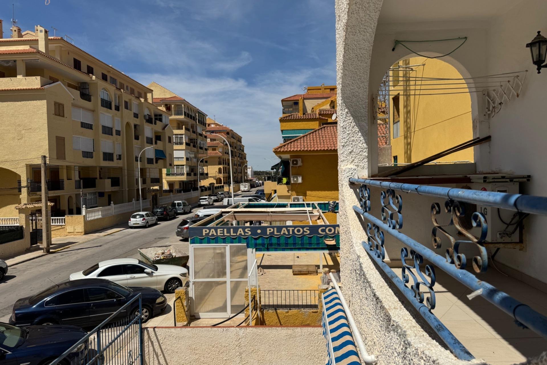 Resale - Apartment - Torrevieja - La Mata