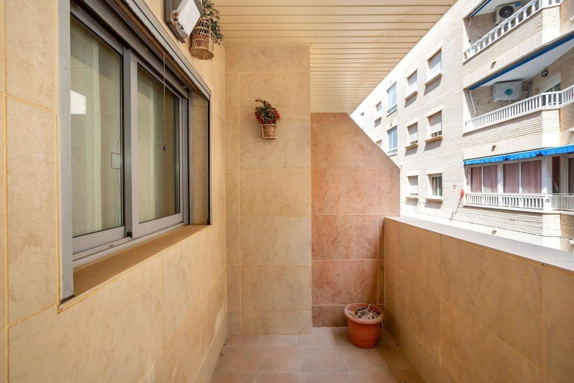 Resale - Apartment - Torrevieja - La Mata