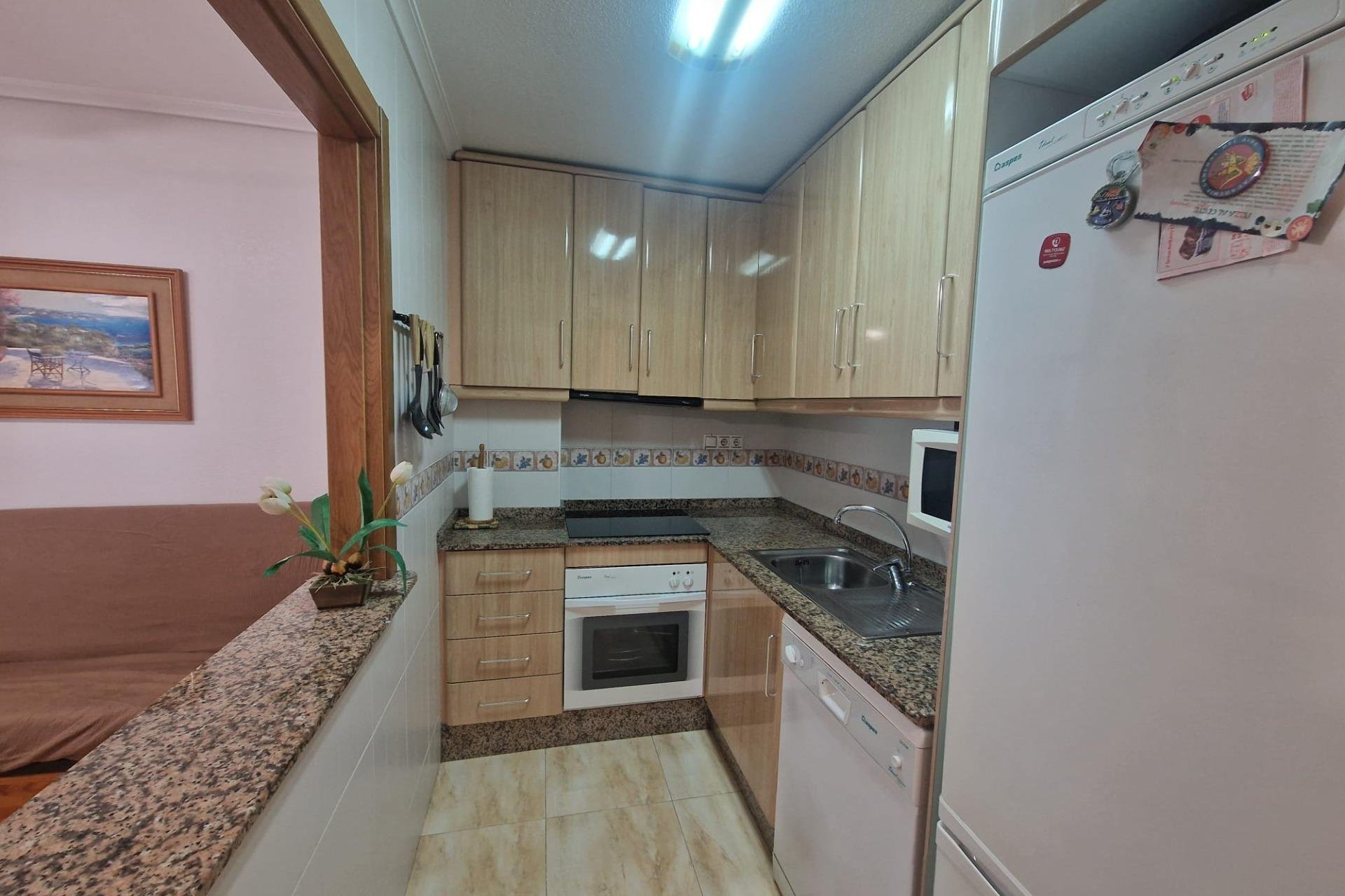 Resale - Apartment - Torrevieja - La Mata