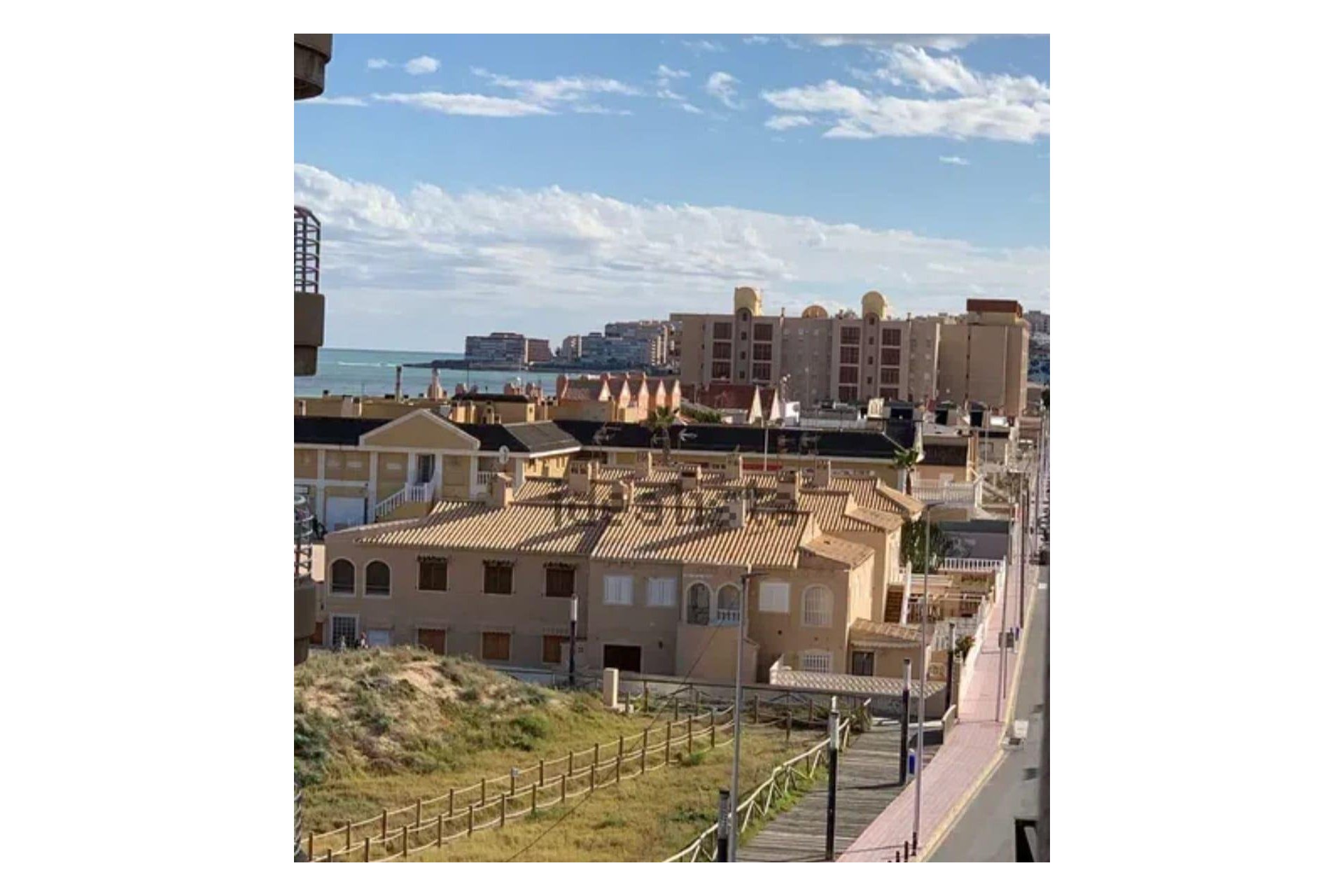 Resale - Apartment - Torrevieja - La Mata