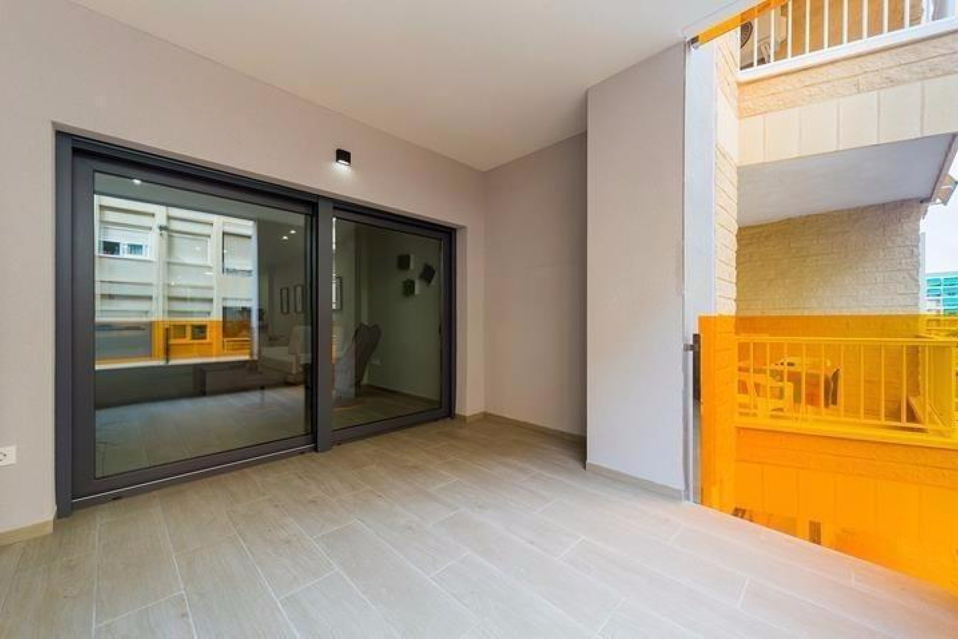 Resale - Apartment - Torrevieja - La Mata