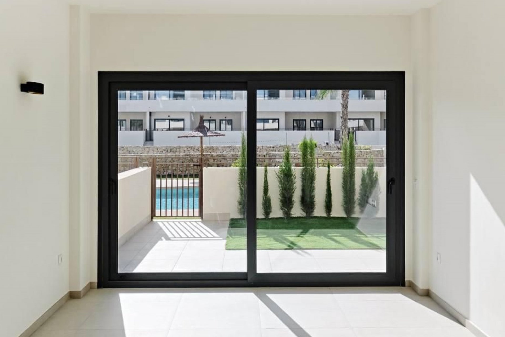 Resale - Apartment - Torrevieja - La Veleta