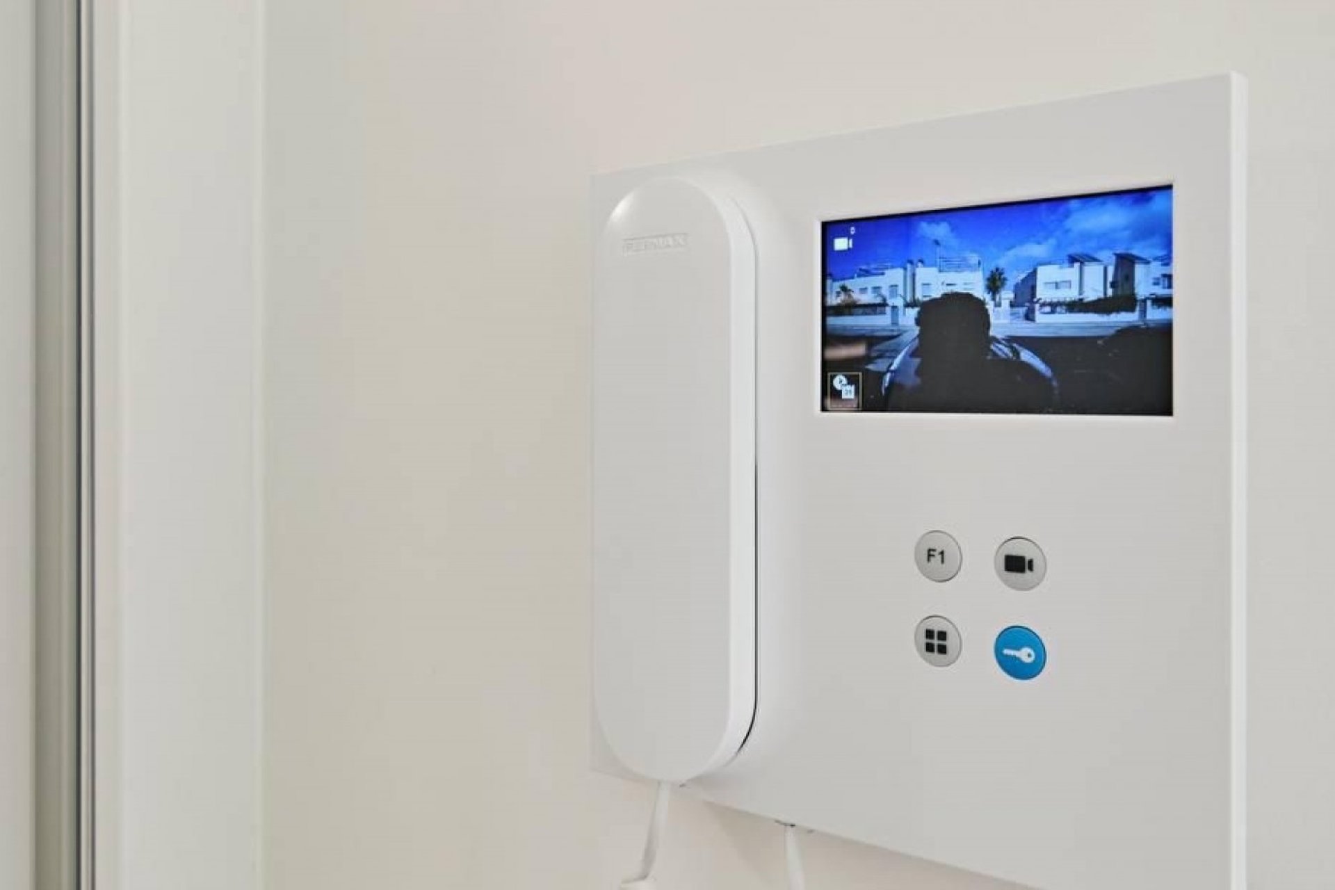 Resale - Apartment - Torrevieja - La Veleta