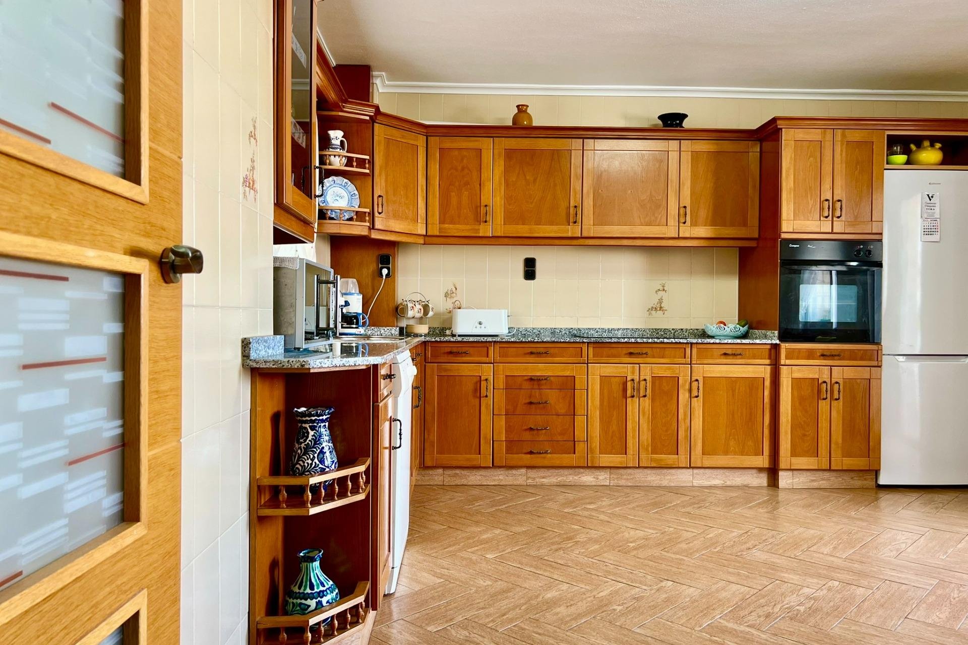 Resale - Apartment - Torrevieja - Las Piscinas Naturales