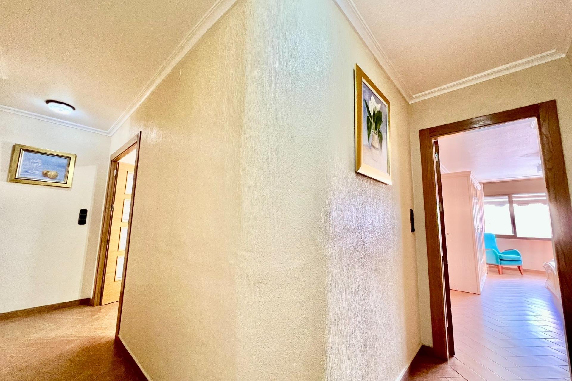 Resale - Apartment - Torrevieja - Las Piscinas Naturales