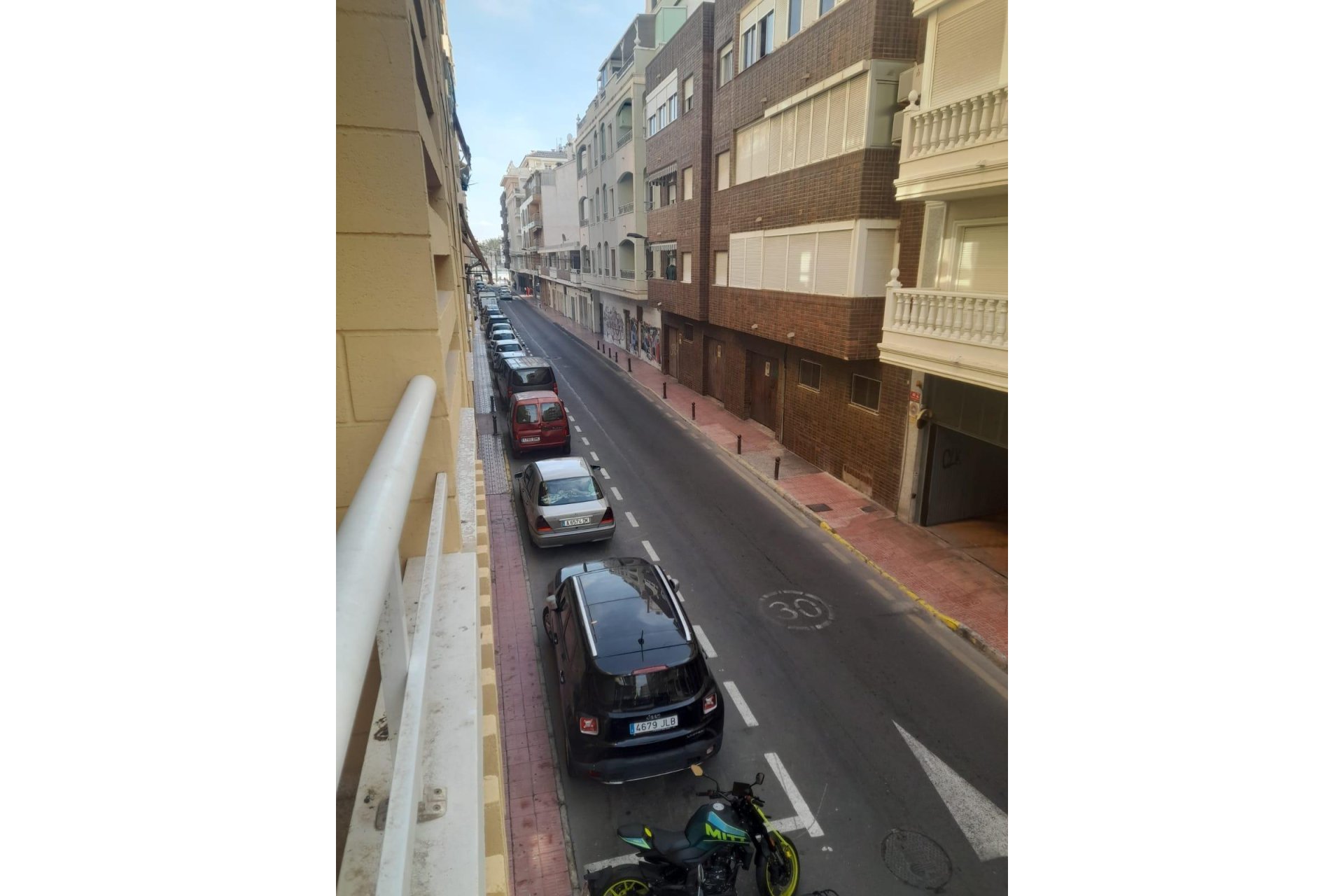 Resale - Apartment - Torrevieja - Las Piscinas Naturales