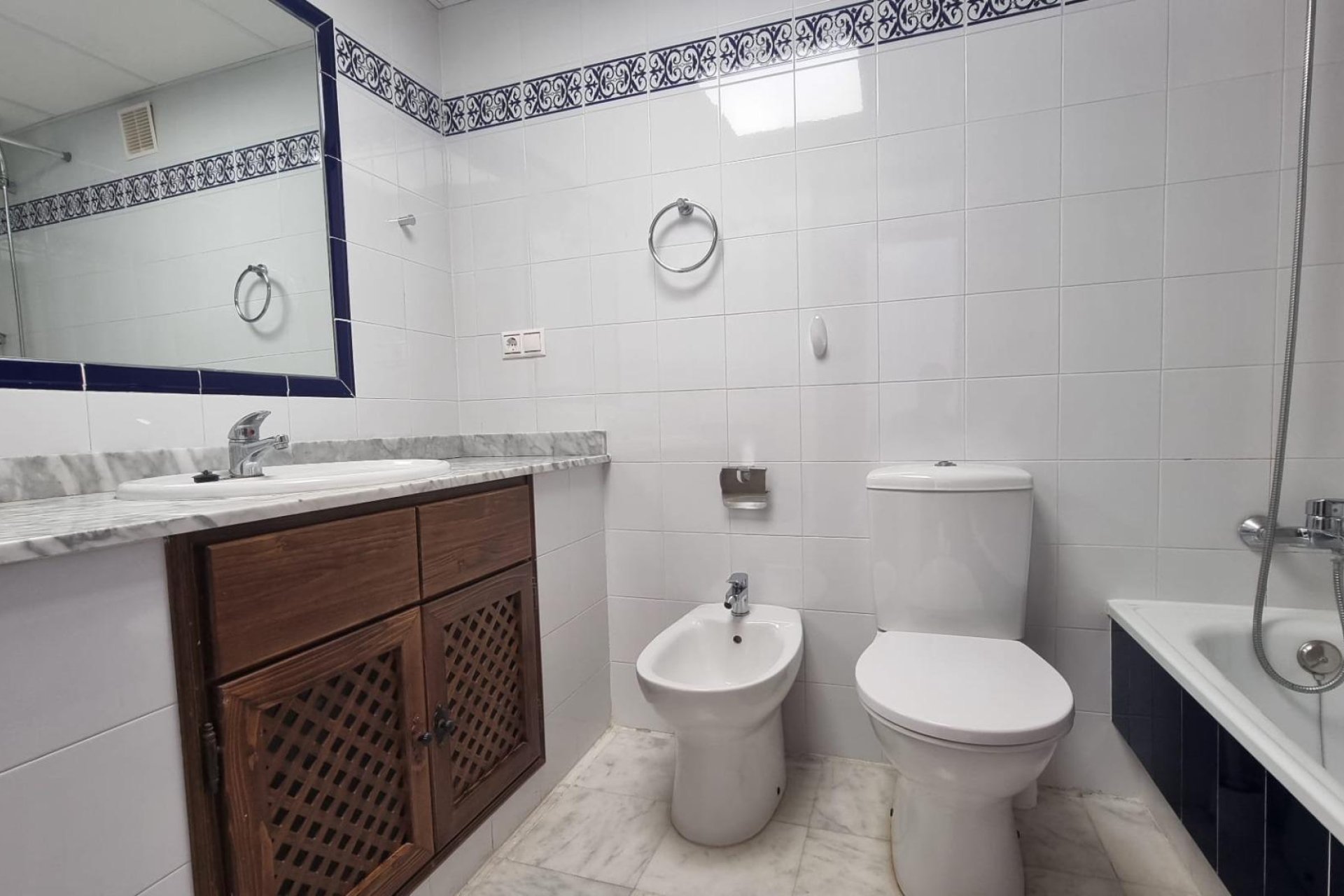 Resale - Apartment - Torrevieja - Los Frutales