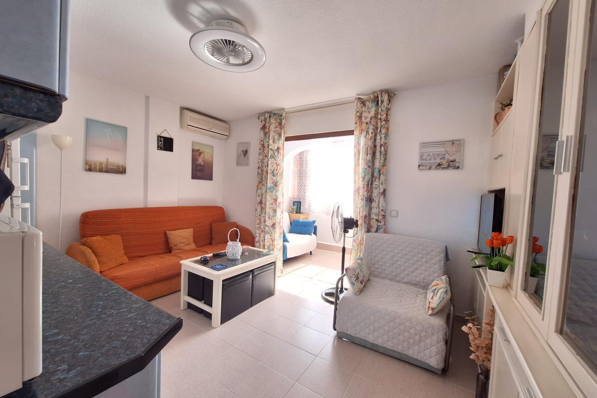 Resale - Apartment - Torrevieja - Nueva Torrevieja