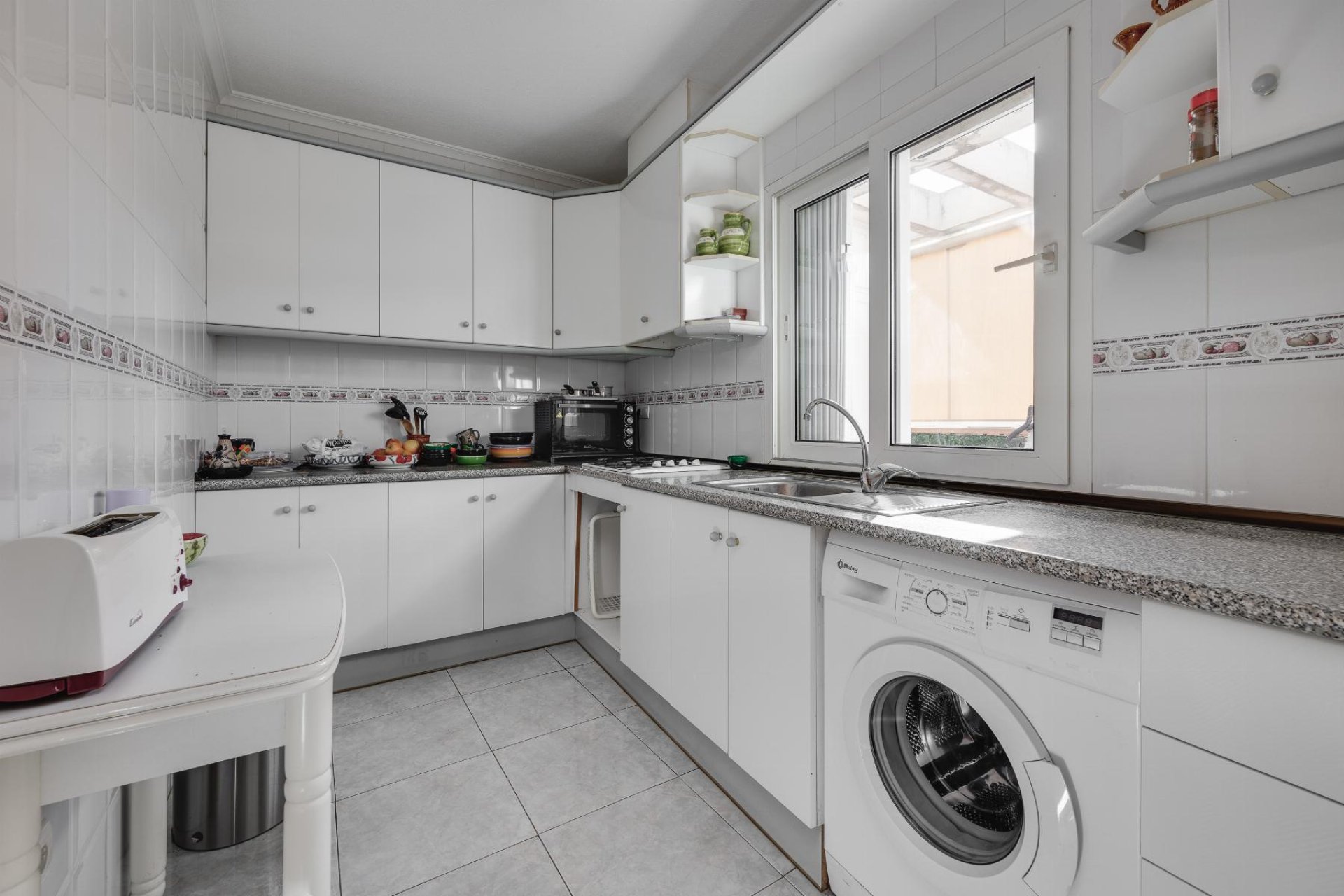 Resale - Apartment - Torrevieja - Parque de las Naciones