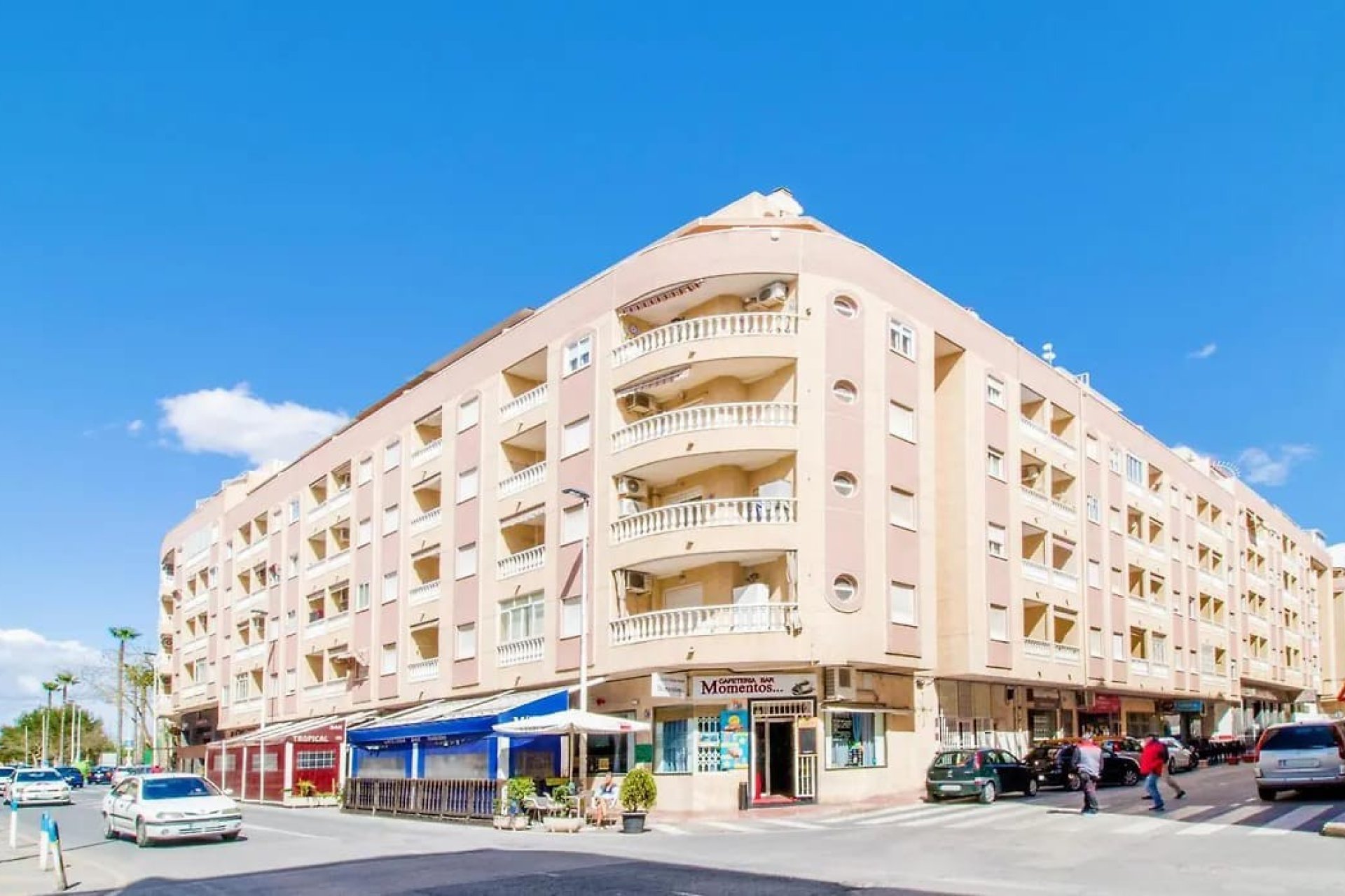 Resale - Apartment - Torrevieja - Parque las naciones