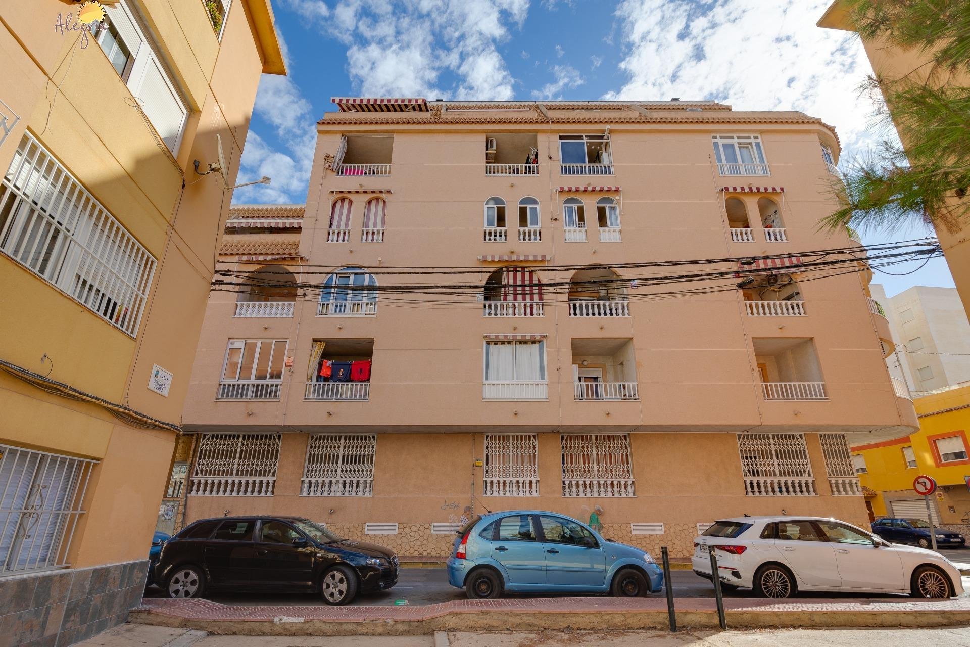 Resale - Apartment - Torrevieja - Parque las naciones