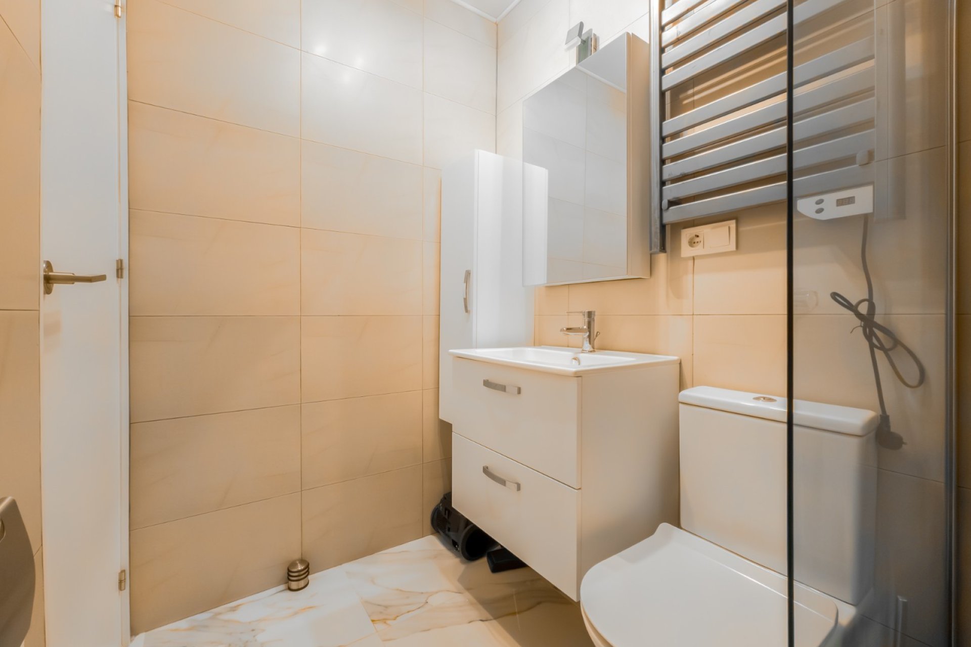 Resale - Apartment - Torrevieja - Playa de la mata