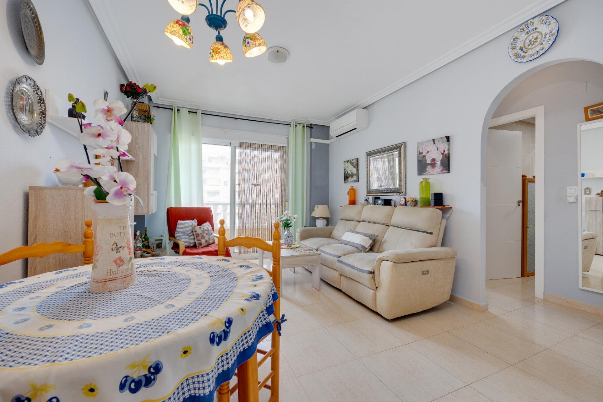 Resale - Apartment - Torrevieja - Playa de Los Locos-Curva del Palangre