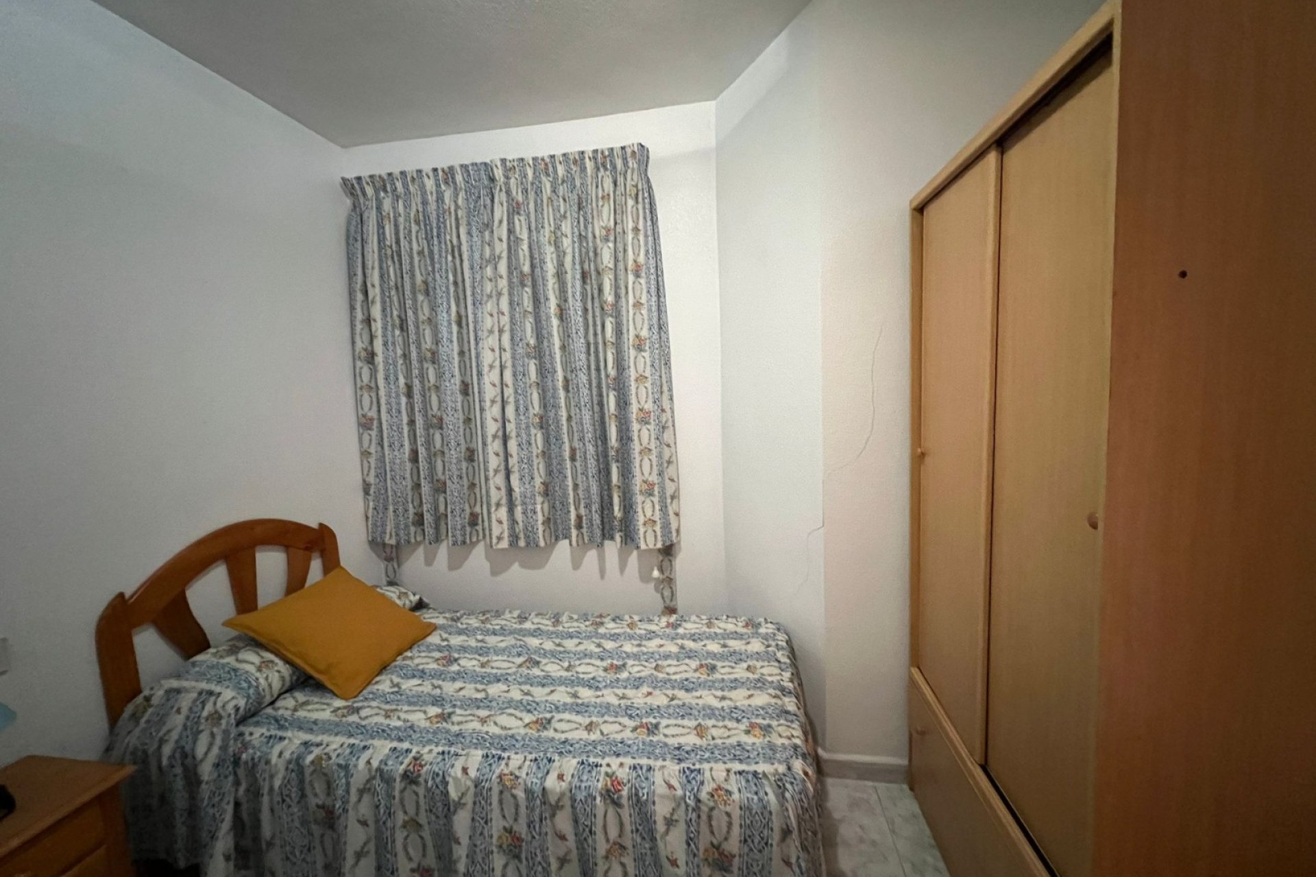 Resale - Apartment - Torrevieja - Playa de Los Locos-Curva del Palangre