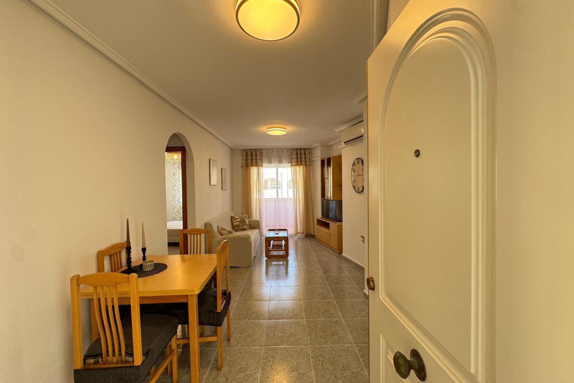 Resale - Apartment - Torrevieja - Playa de los locos