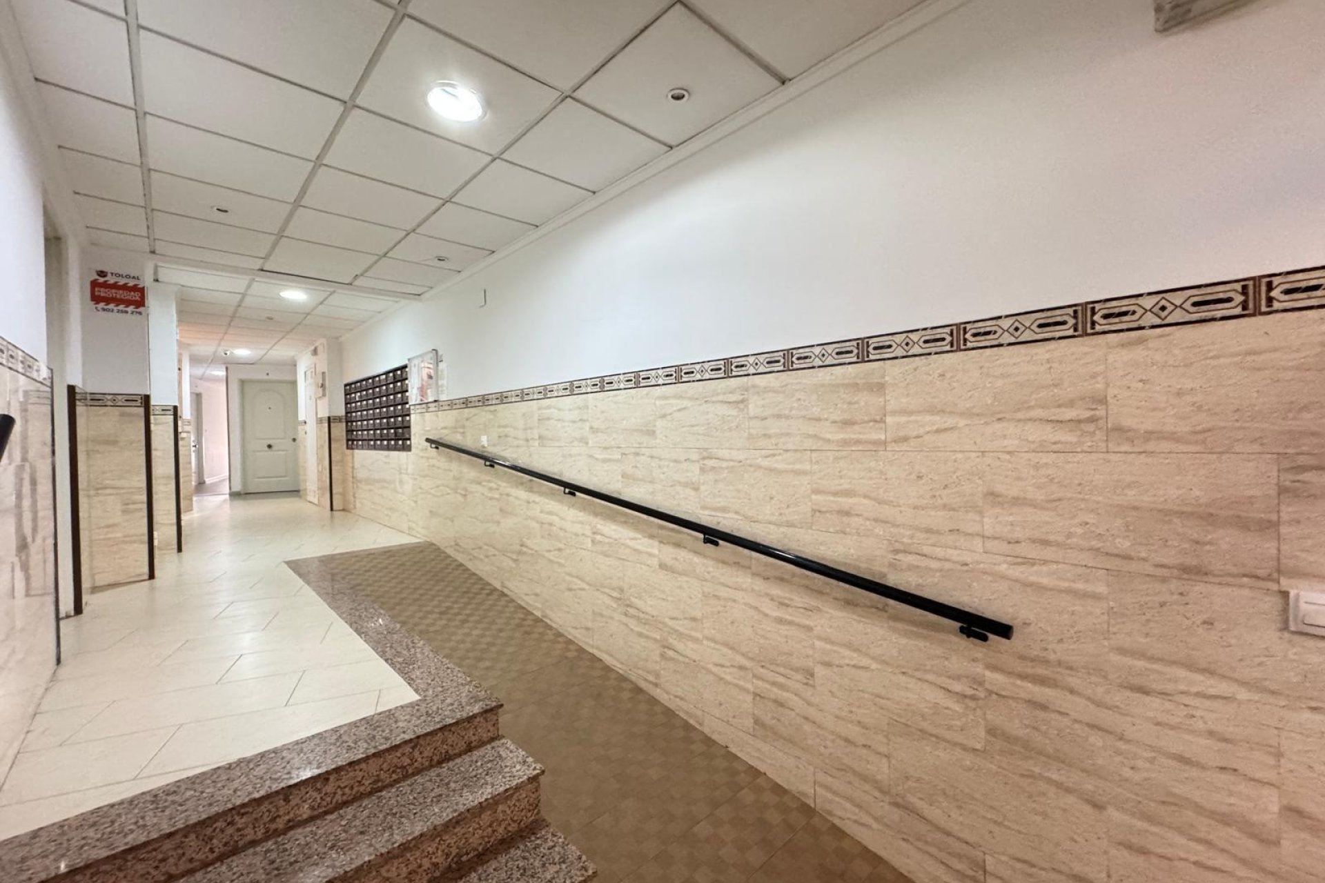 Resale - Apartment - Torrevieja - Playa de los locos