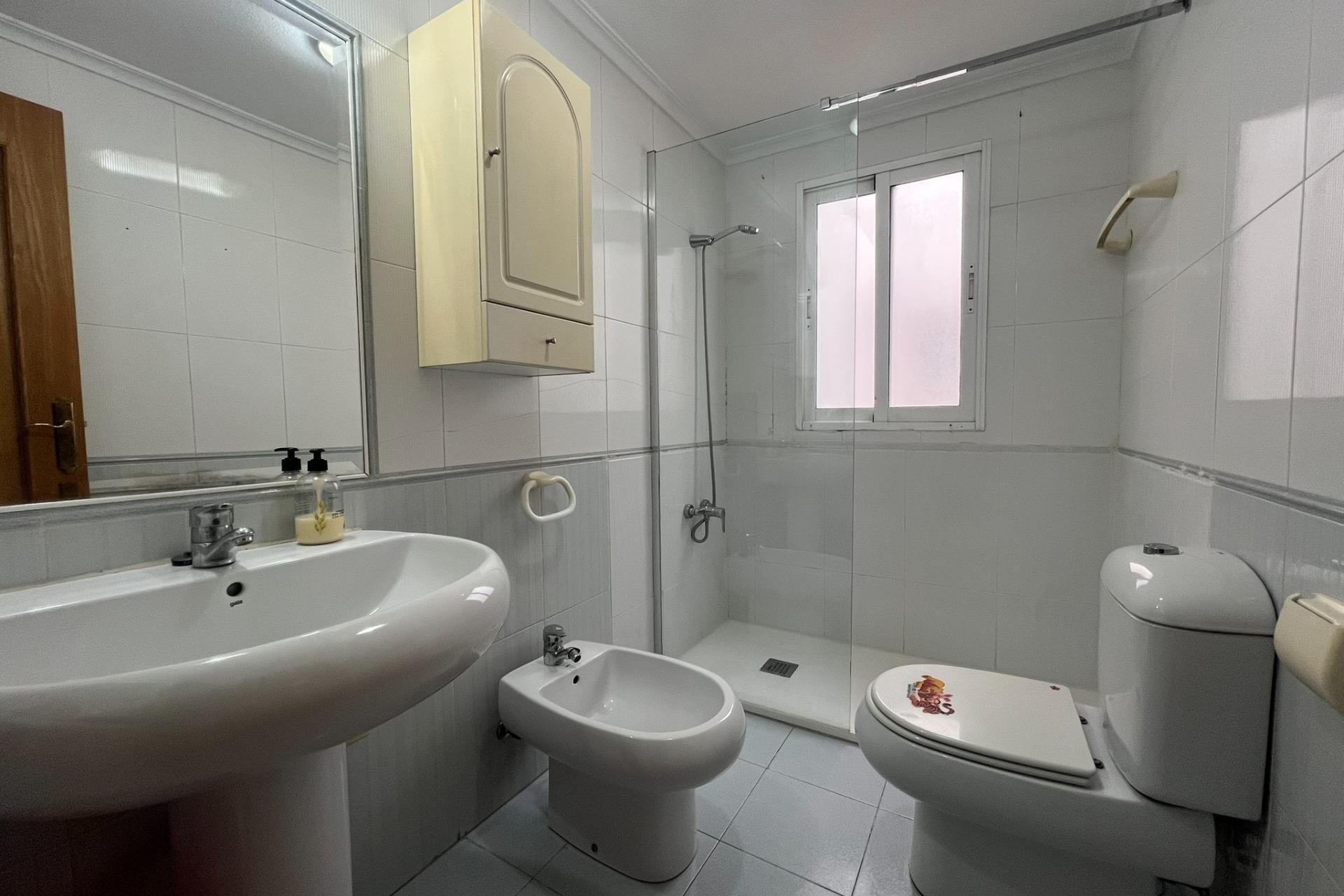 Resale - Apartment - Torrevieja - Playa de los locos