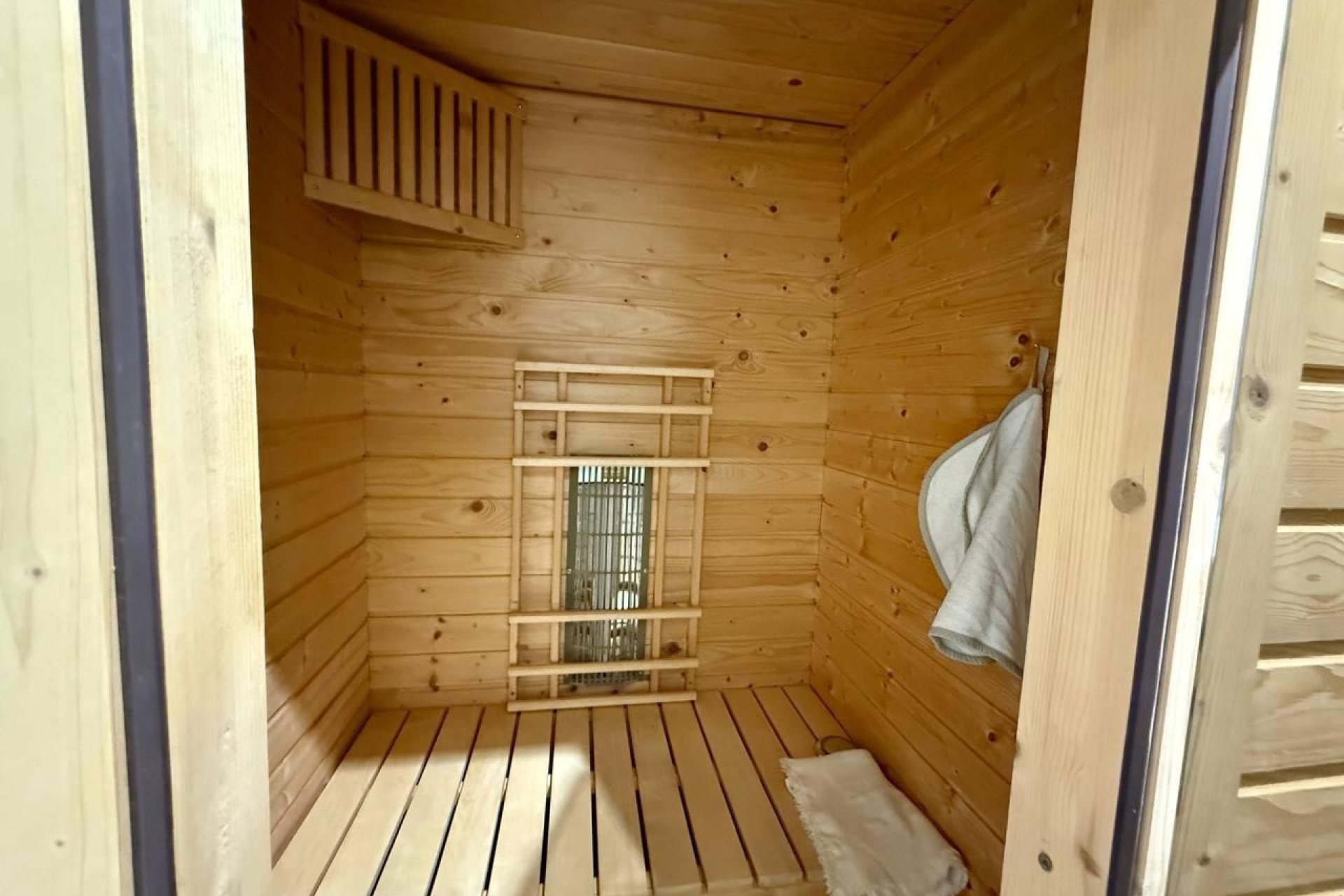 Resale - Apartment - Torrevieja - Playa de los locos