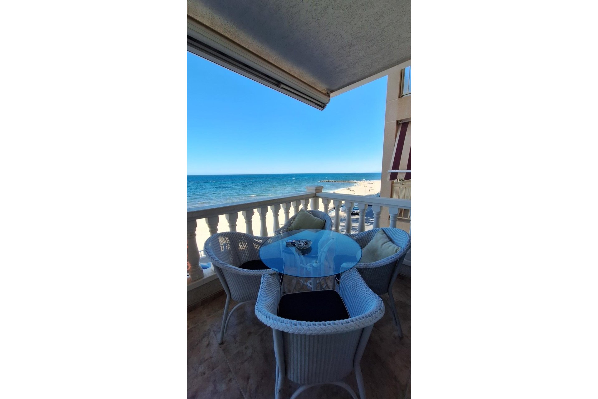 Resale - Apartment - Torrevieja - Playa de los Locos