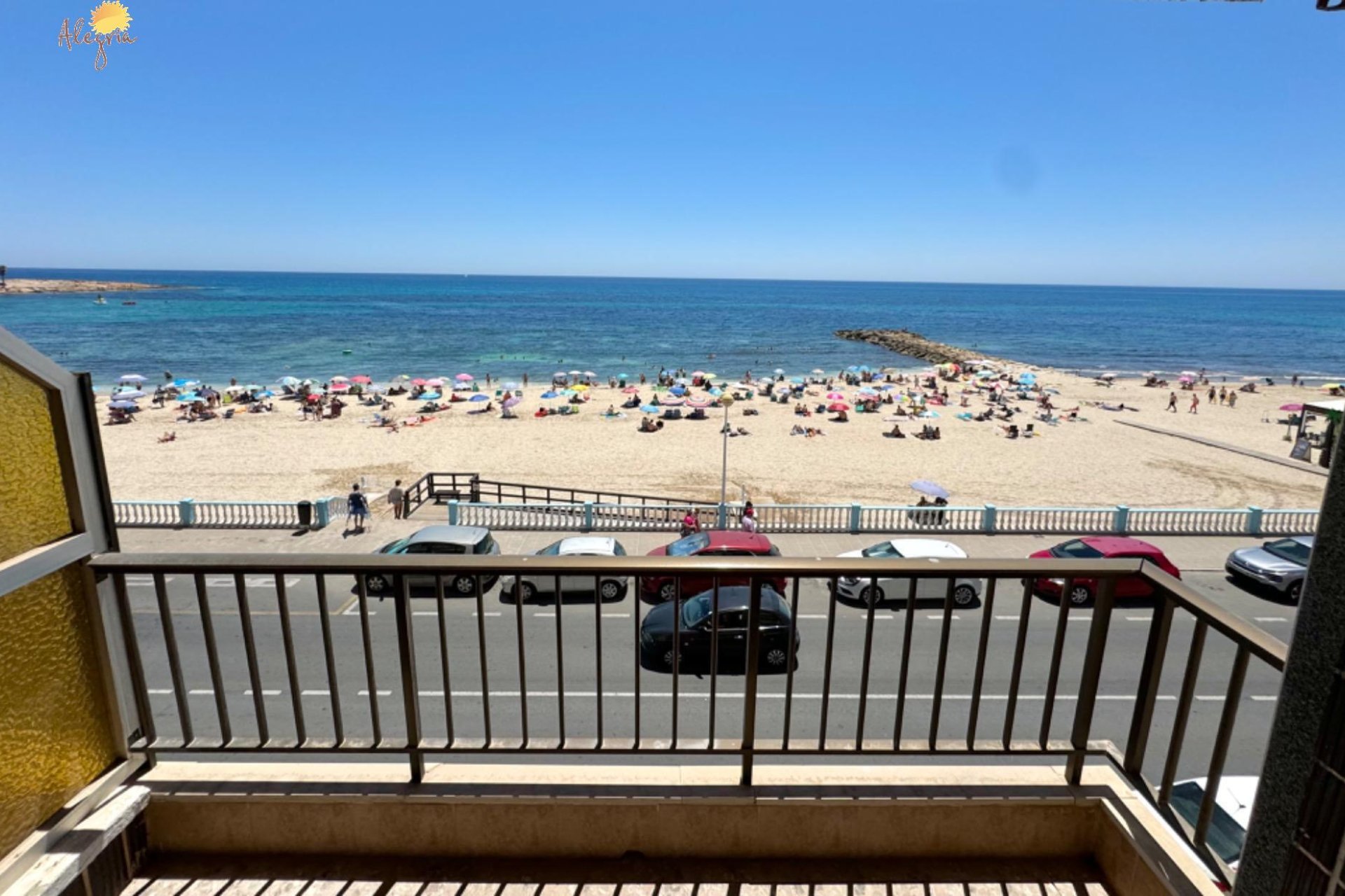 Resale - Apartment - Torrevieja - Playa de los locos