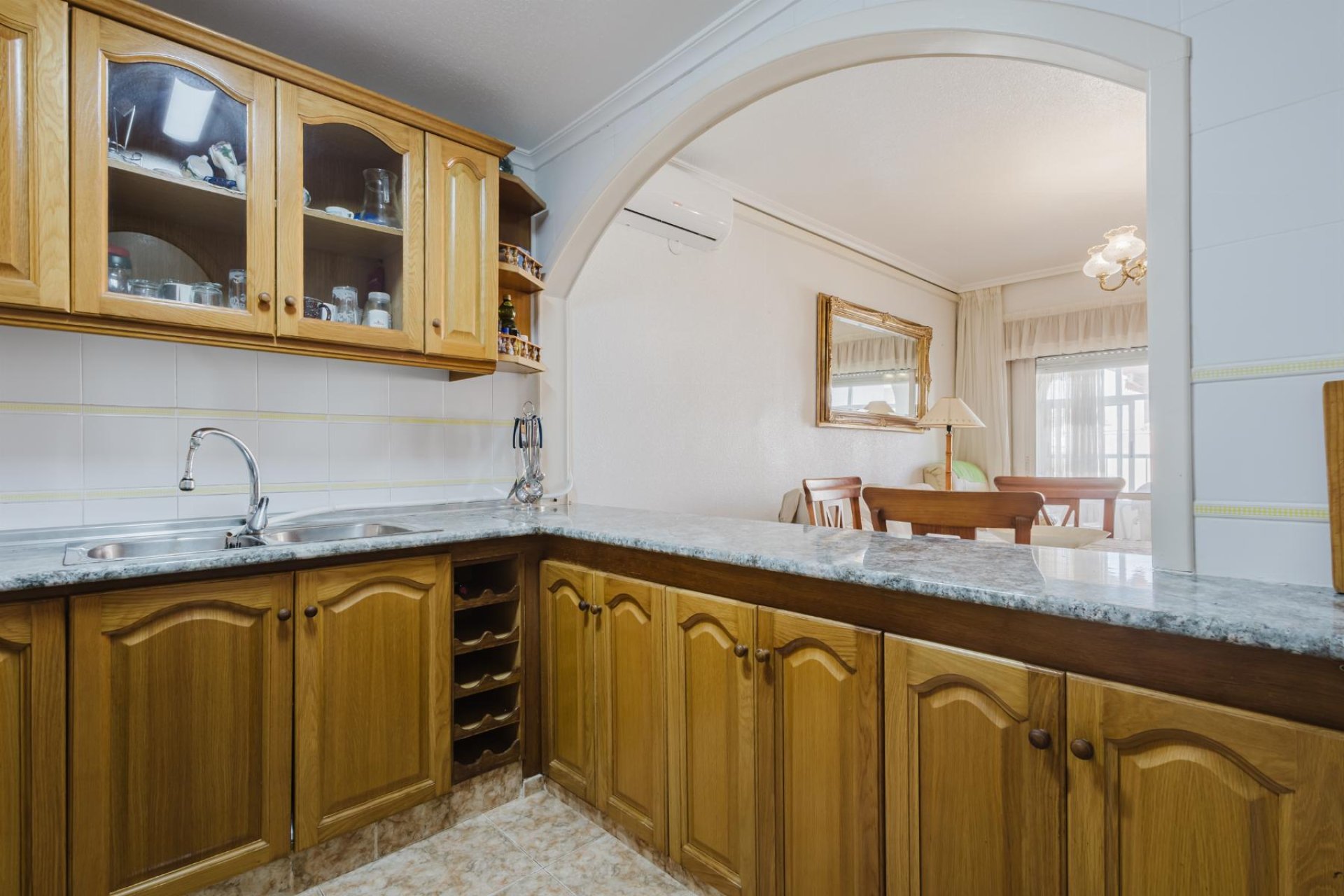 Resale - Apartment - Torrevieja - Playa de los Naufragos