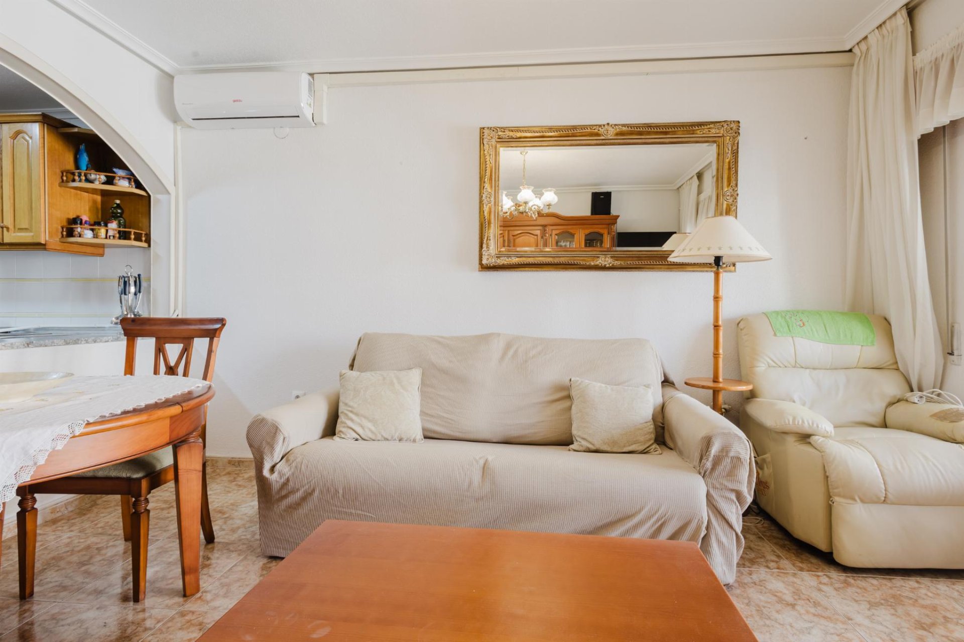 Resale - Apartment - Torrevieja - Playa de los Naufragos