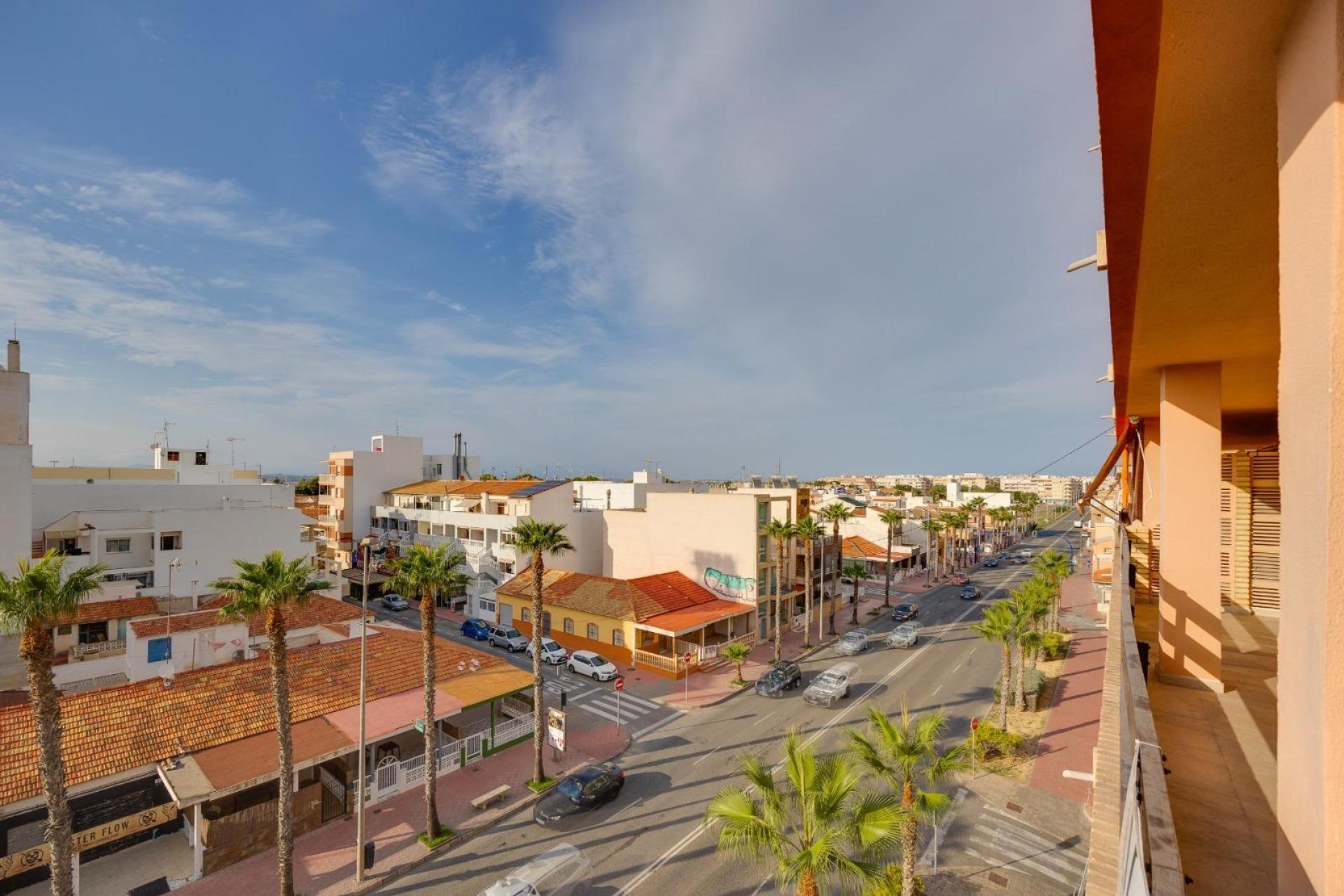 Resale - Apartment - Torrevieja - Playa de los Naufragos