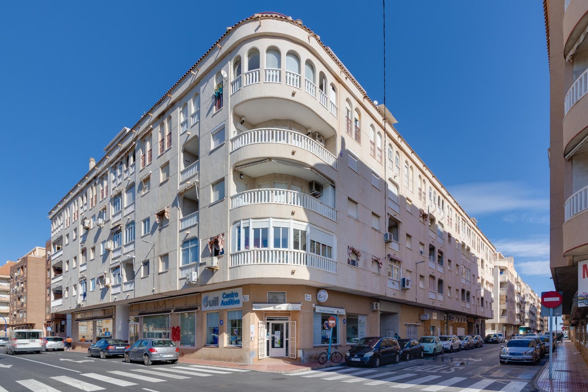 Resale - Apartment - Torrevieja - Playa de los Naufragos