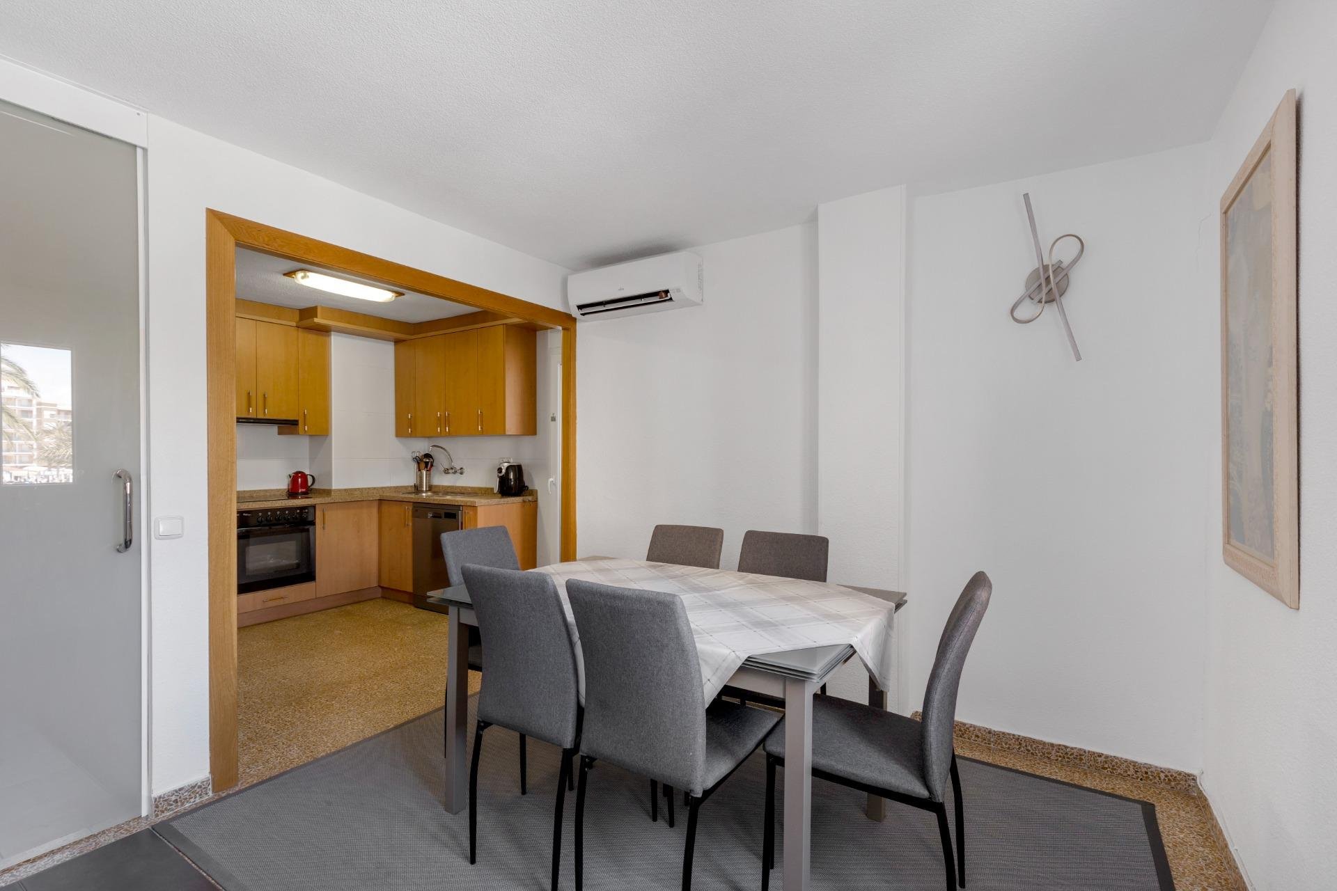 Resale - Apartment - Torrevieja - Playa del Cura