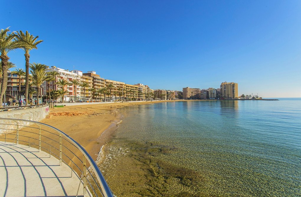 Resale - Apartment - Torrevieja - Playa del cura