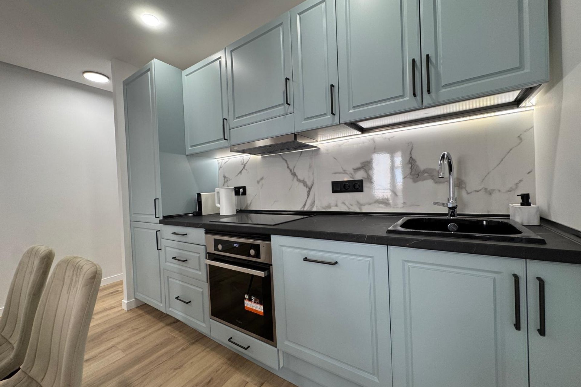 Resale - Apartment - Torrevieja - Playa del cura