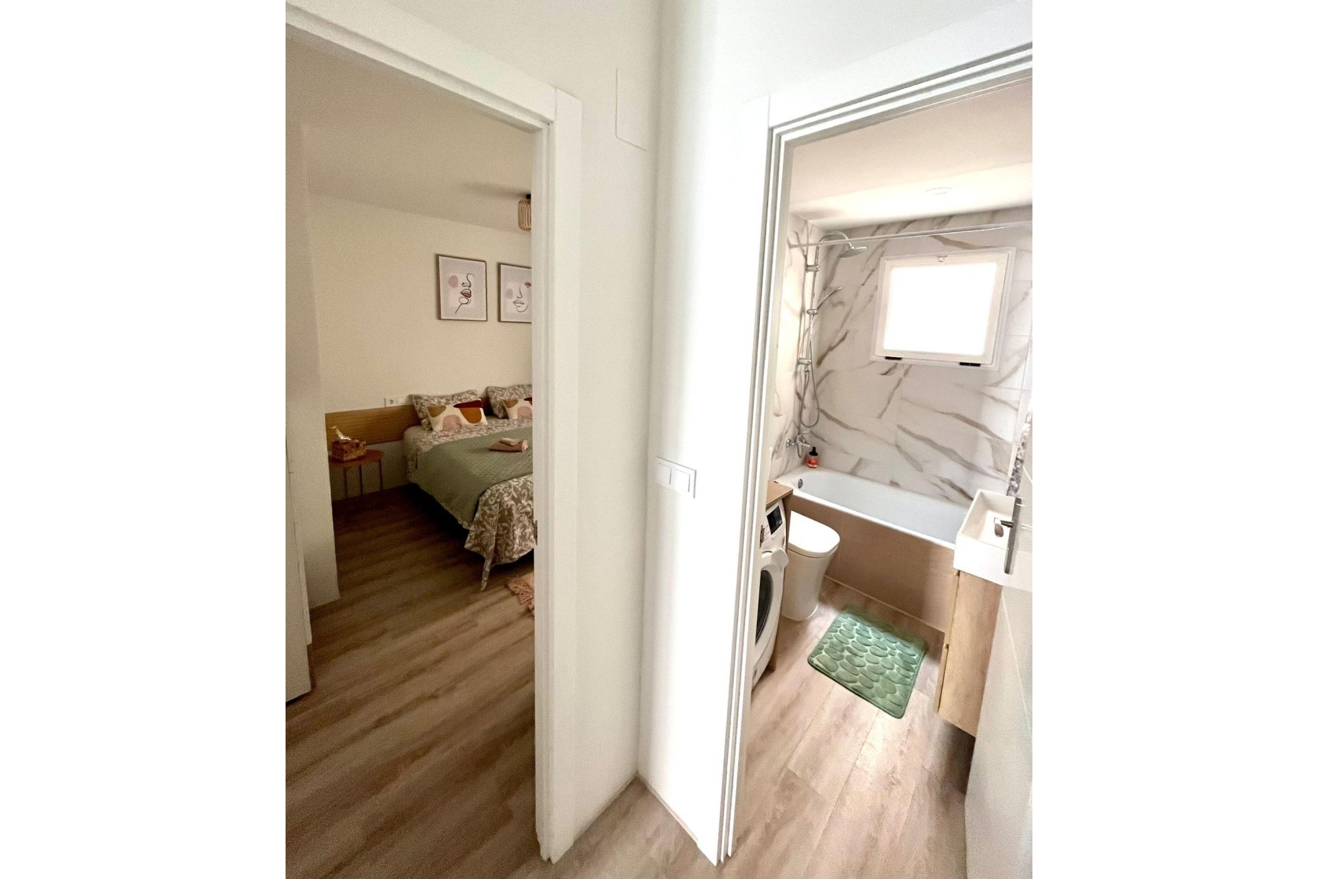 Resale - Apartment - Torrevieja - Playa del cura