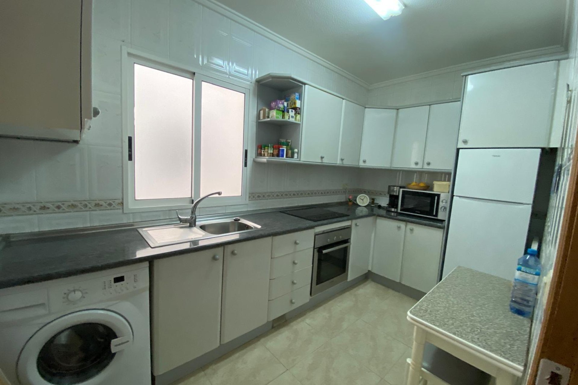 Resale - Apartment - Torrevieja - Playa del cura