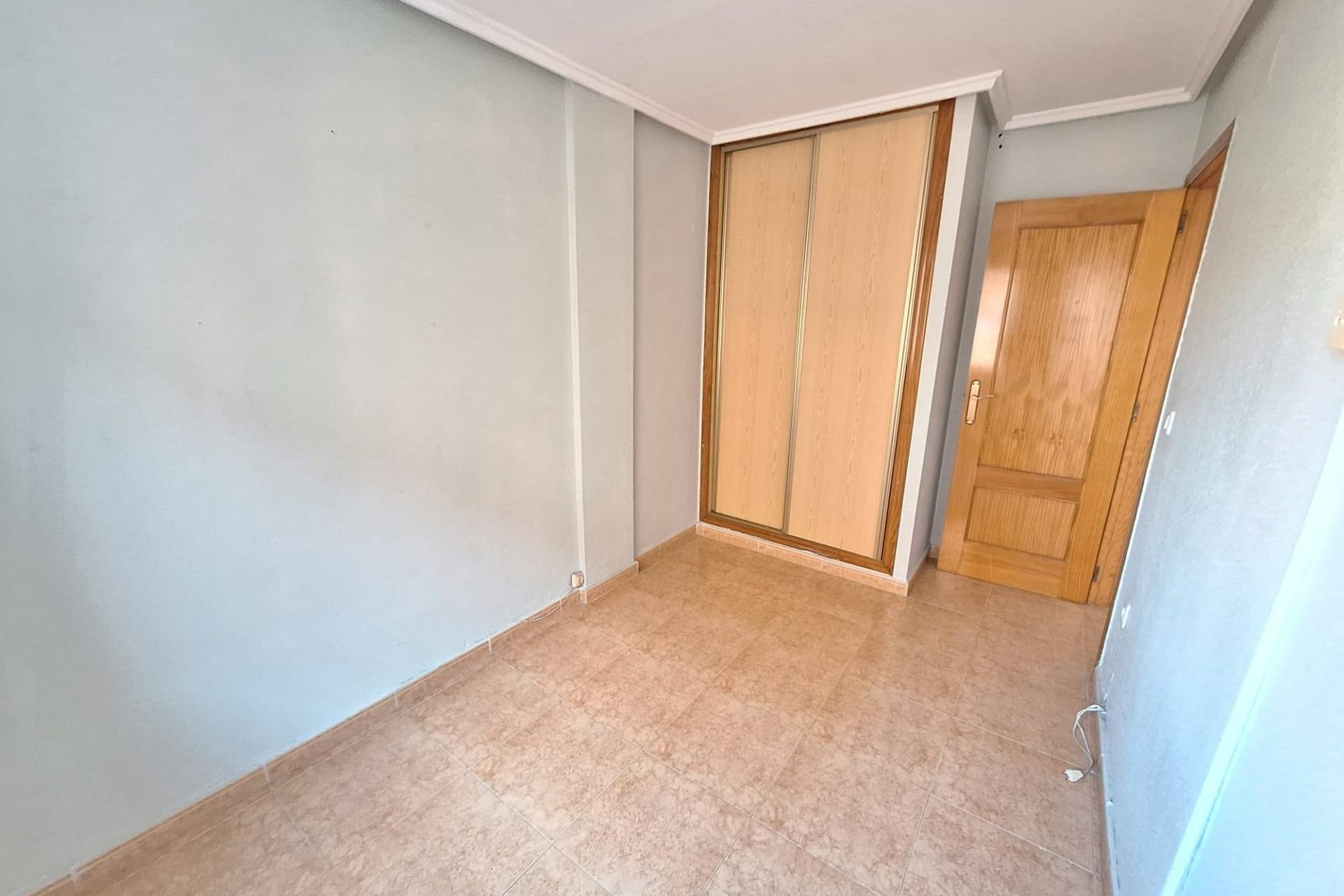 Resale - Apartment - Torrevieja - Playa del cura