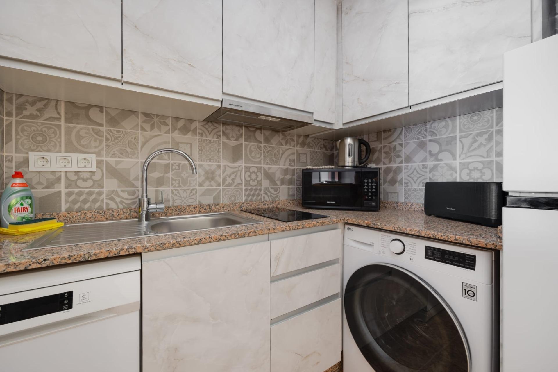 Resale - Apartment - Torrevieja - Playa del cura