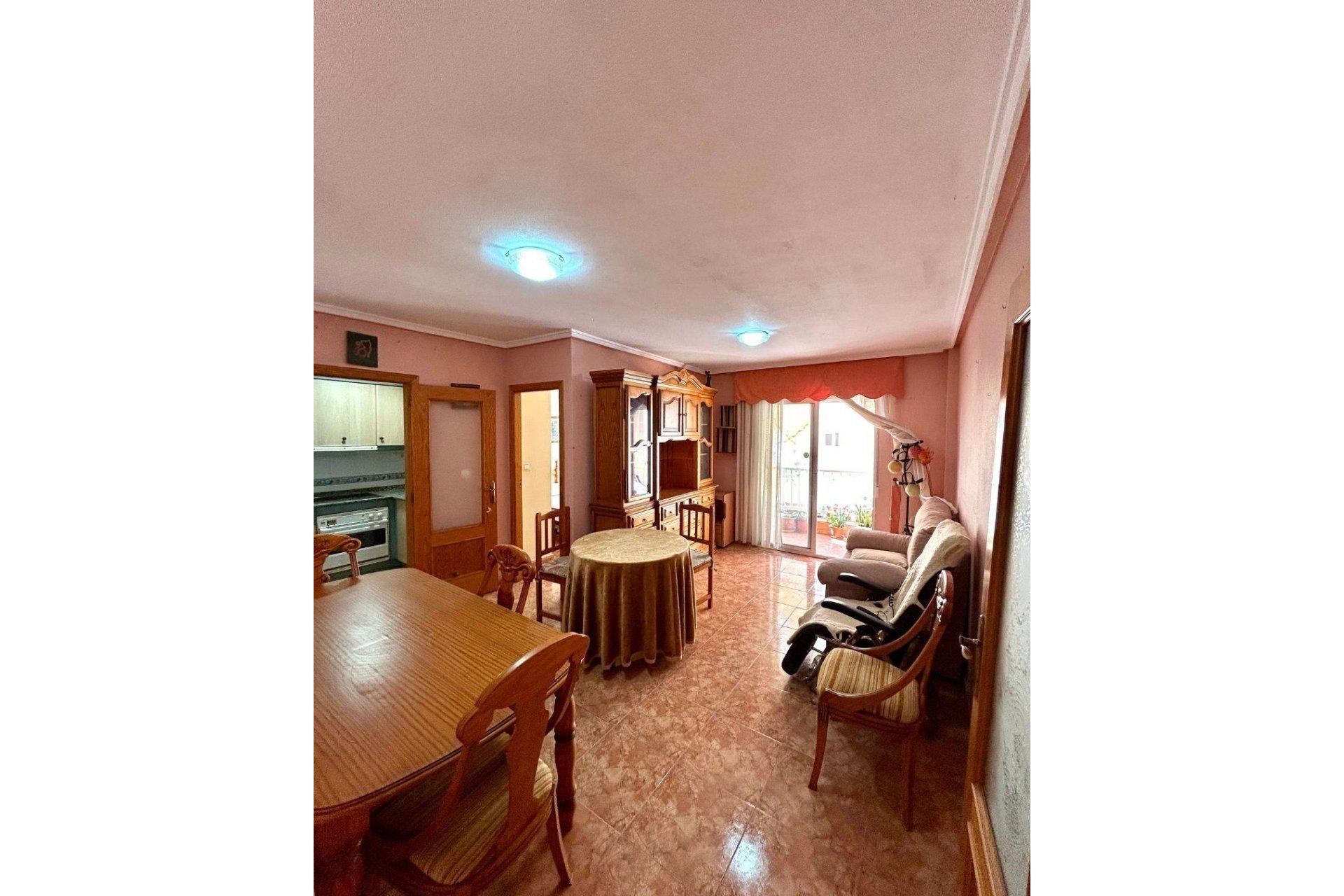 Resale - Apartment - Torrevieja - Playa del cura