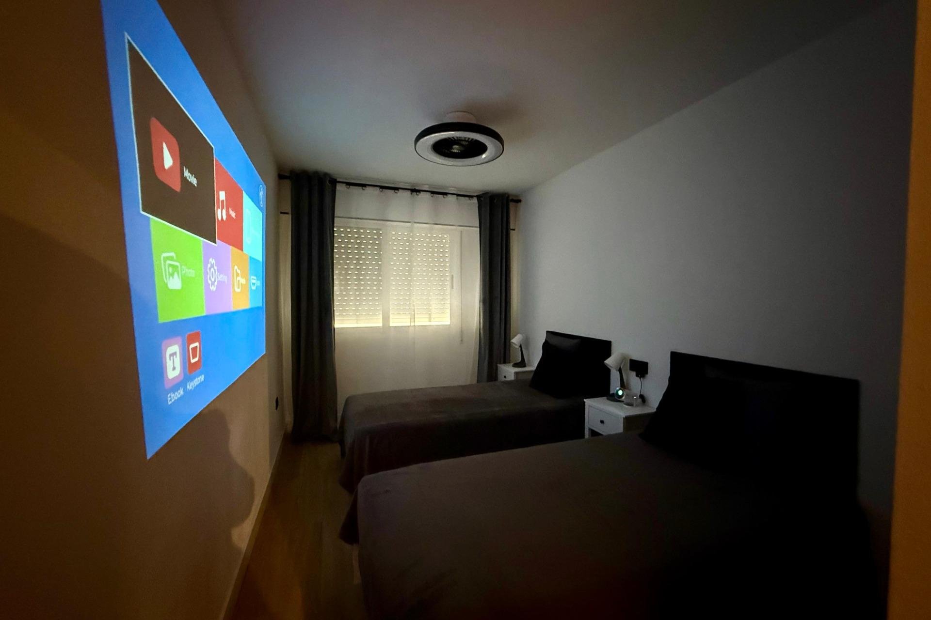 Resale - Apartment - Torrevieja - Playa del cura