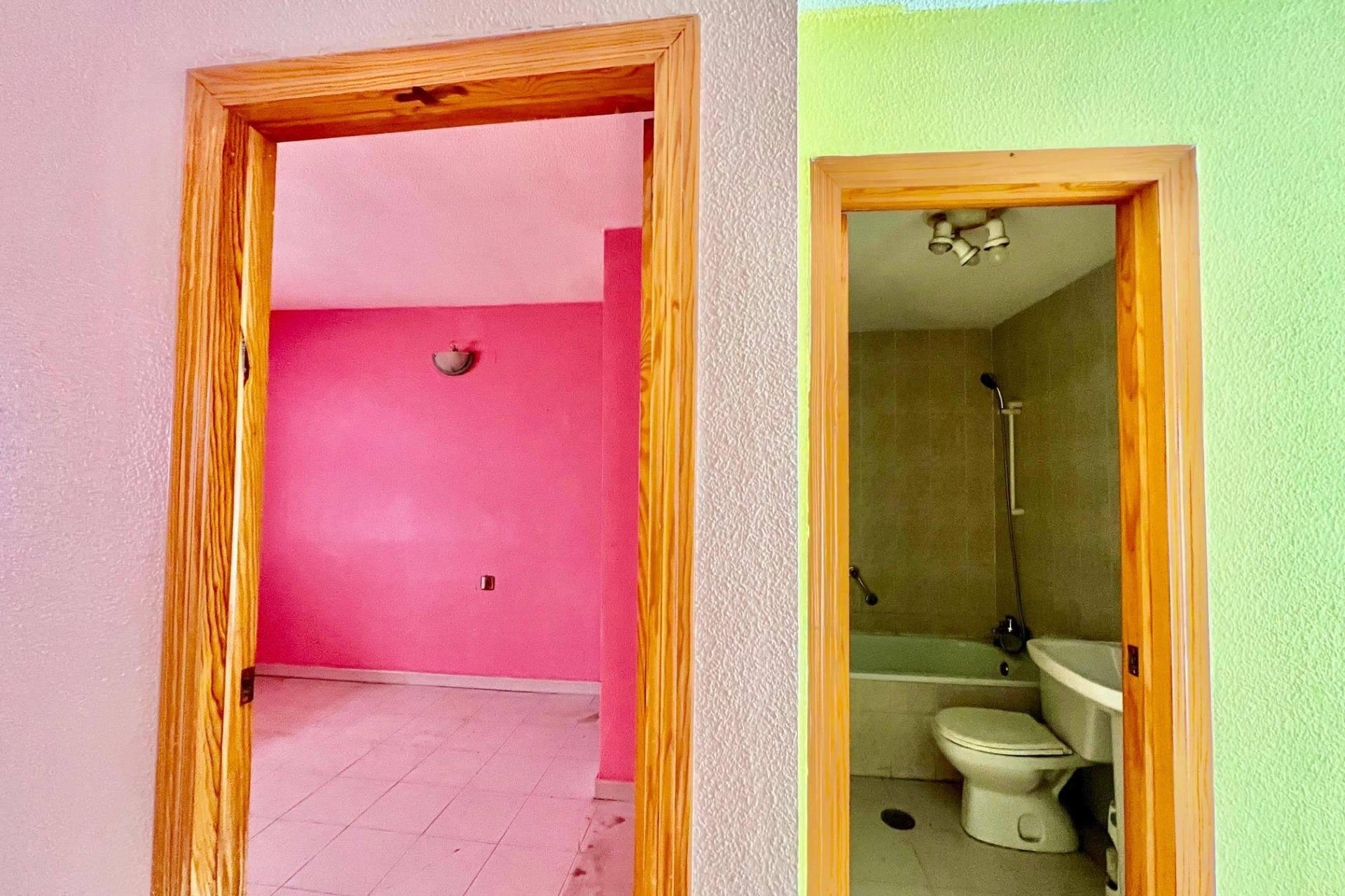 Resale - Apartment - Torrevieja - Playa del cura