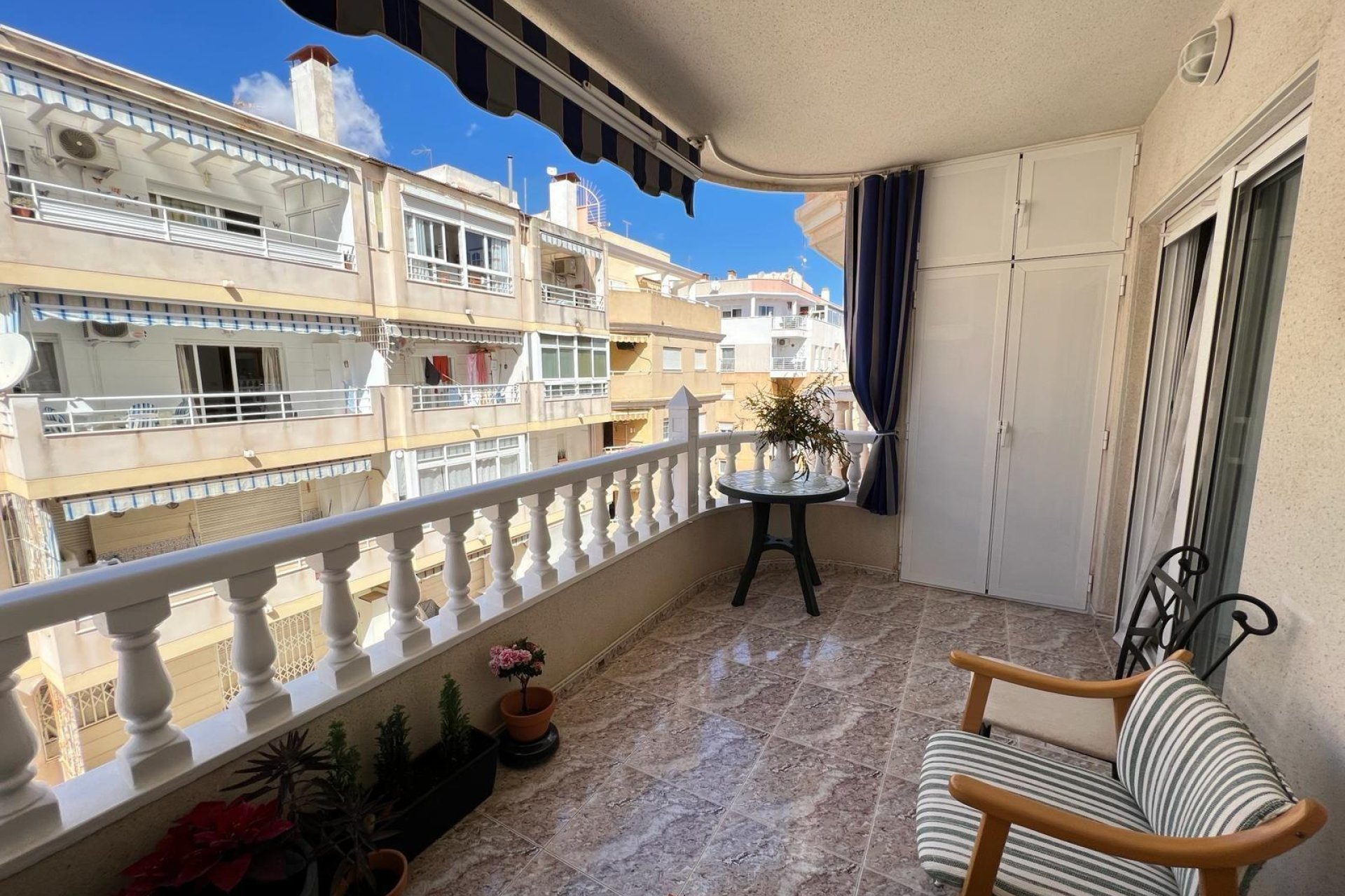 Resale - Apartment - Torrevieja - Playa del Cura