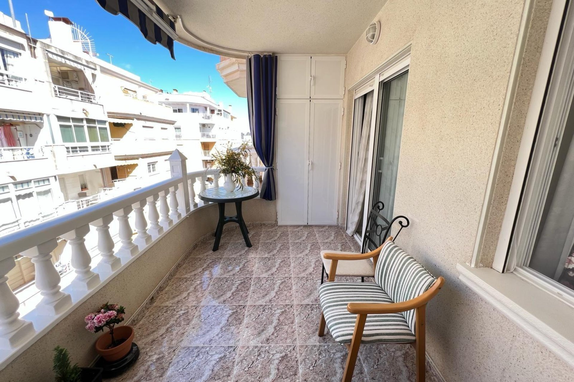 Resale - Apartment - Torrevieja - Playa del Cura