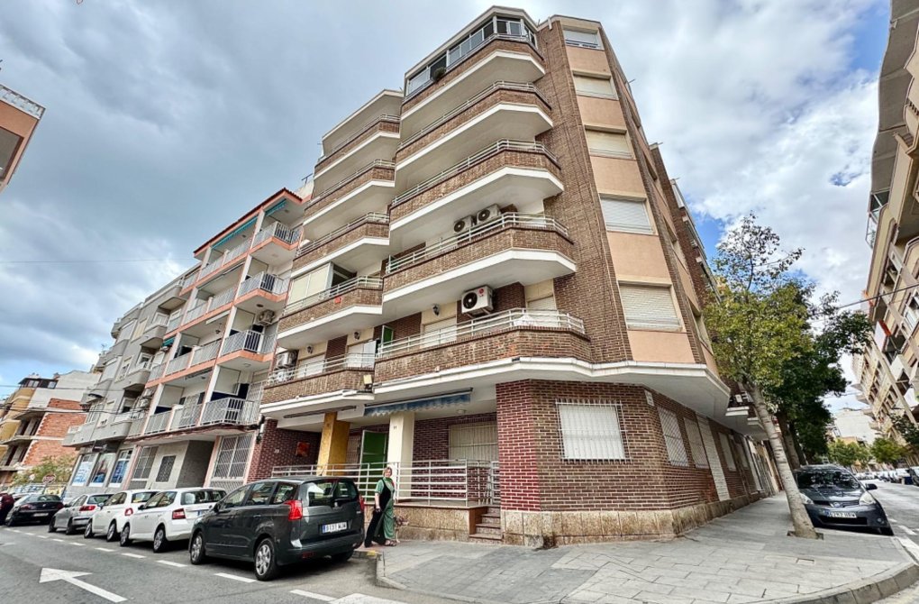 Resale - Apartment - Torrevieja - Playa del Cura