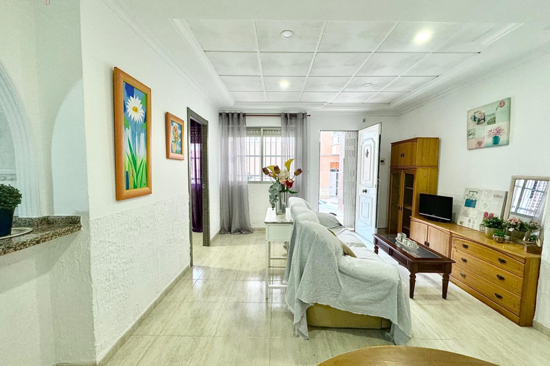 Resale - Apartment - Torrevieja - Playa del Cura